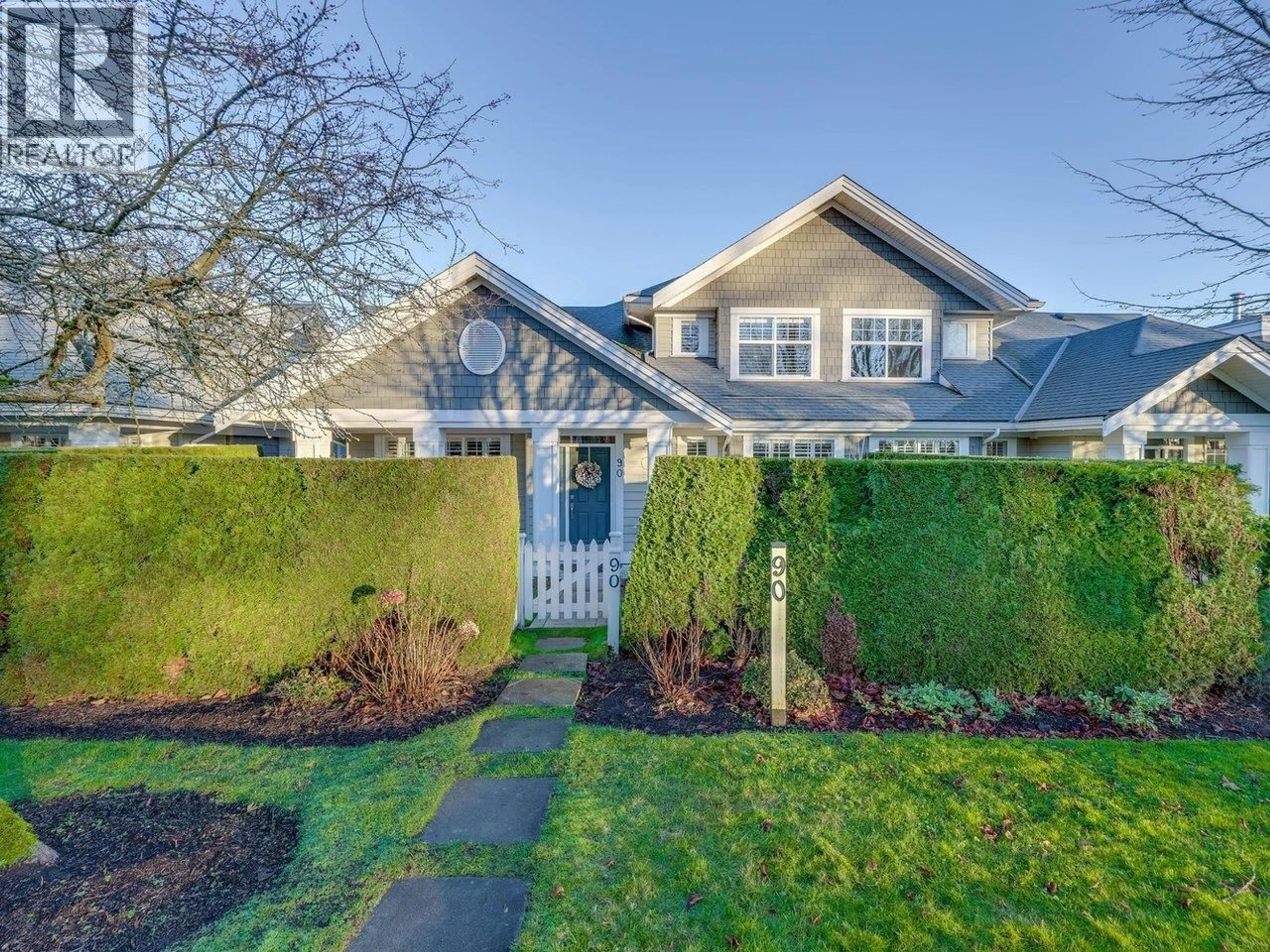 Home with vinyl exterior material, street for 90 - 5900 FERRY ROAD, Delta British Columbia V4K5C3