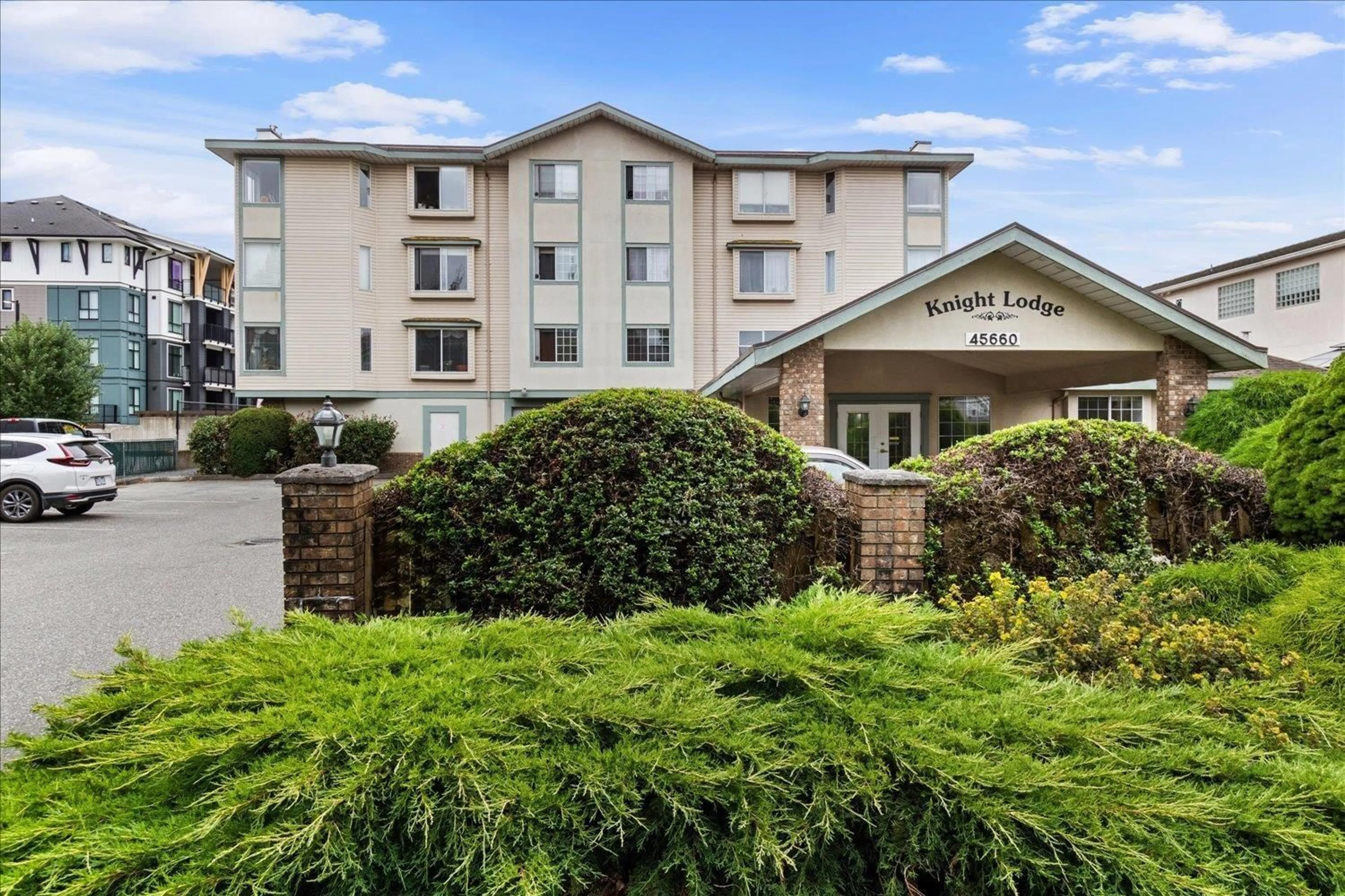 Patio, unknown for 306 - 45660 KNIGHT ROAD, Chilliwack British Columbia V2R2X4