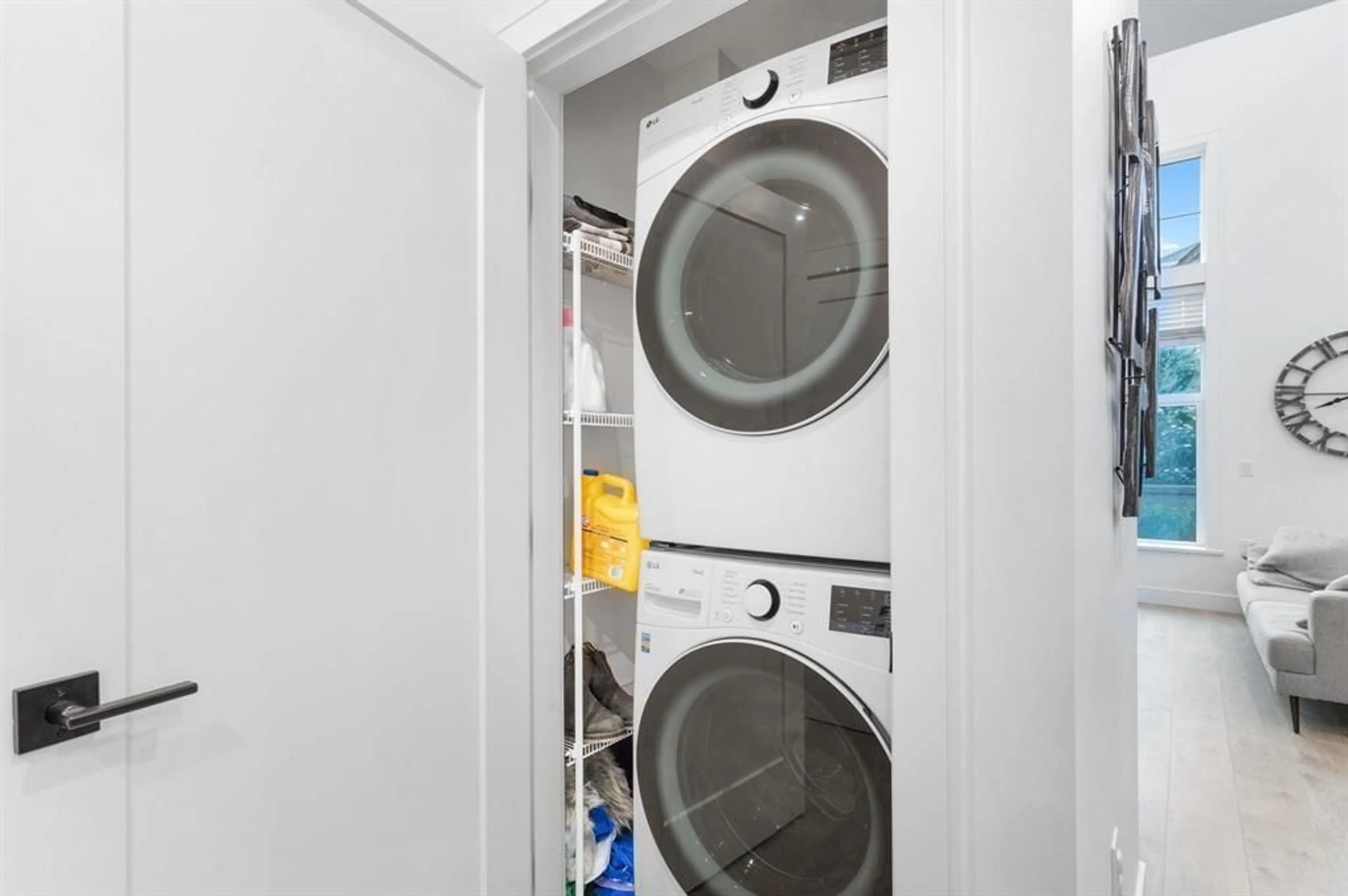 Laundry room for 87 - 7967 197 STREET, Langley British Columbia V2Y3P1