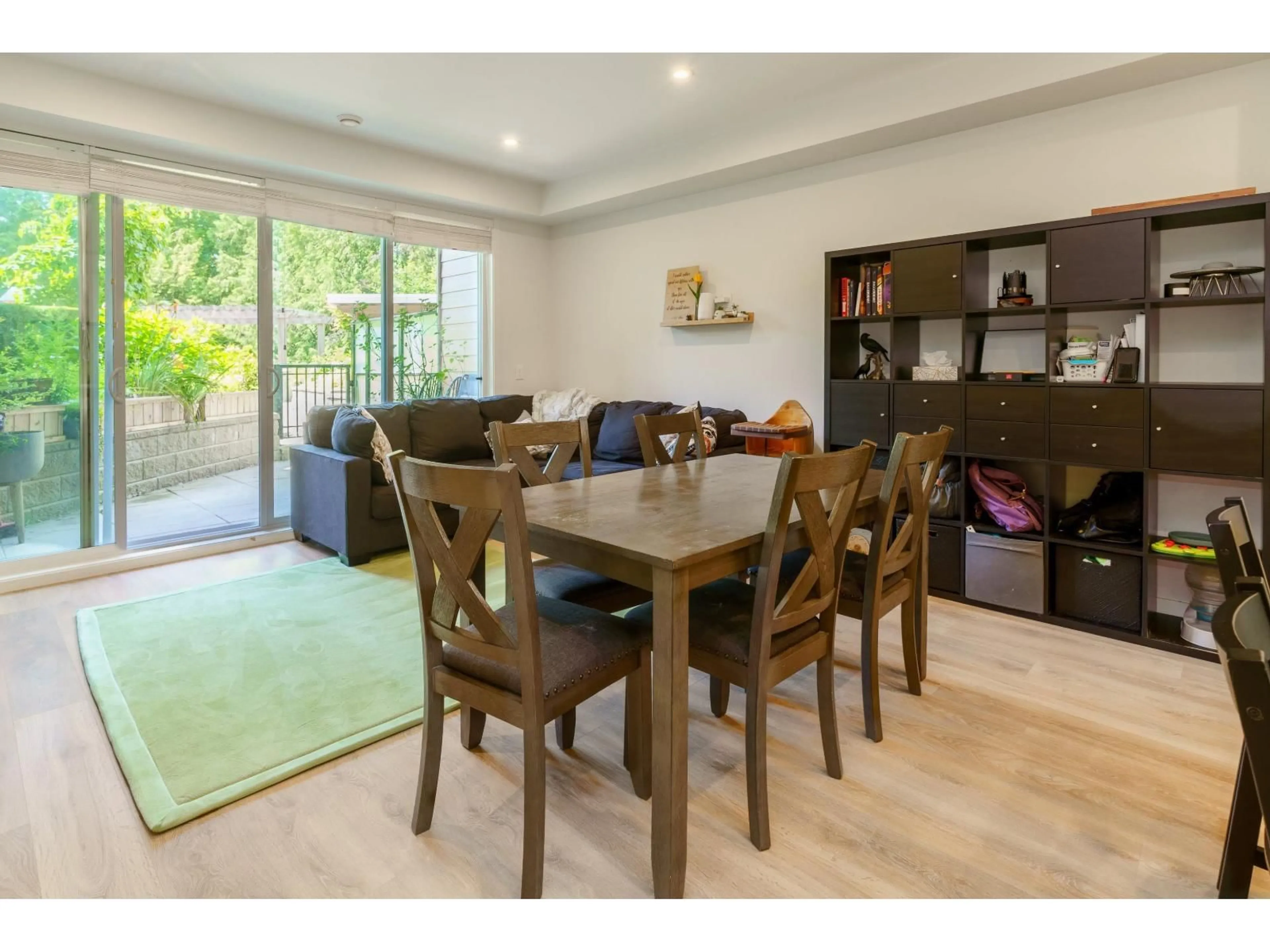 Dining room, wood/laminate floor for 119 - 5415 BRYDON CRESCENT, Langley British Columbia V3A0N4