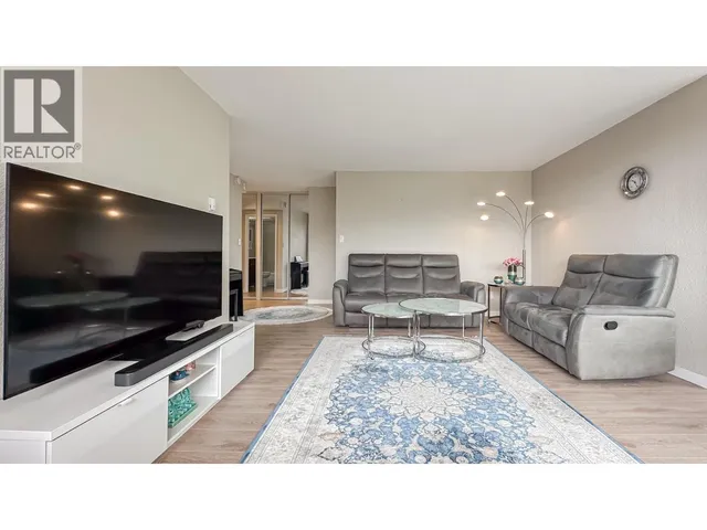 605 - 555 13TH STREET, West Vancouver 5