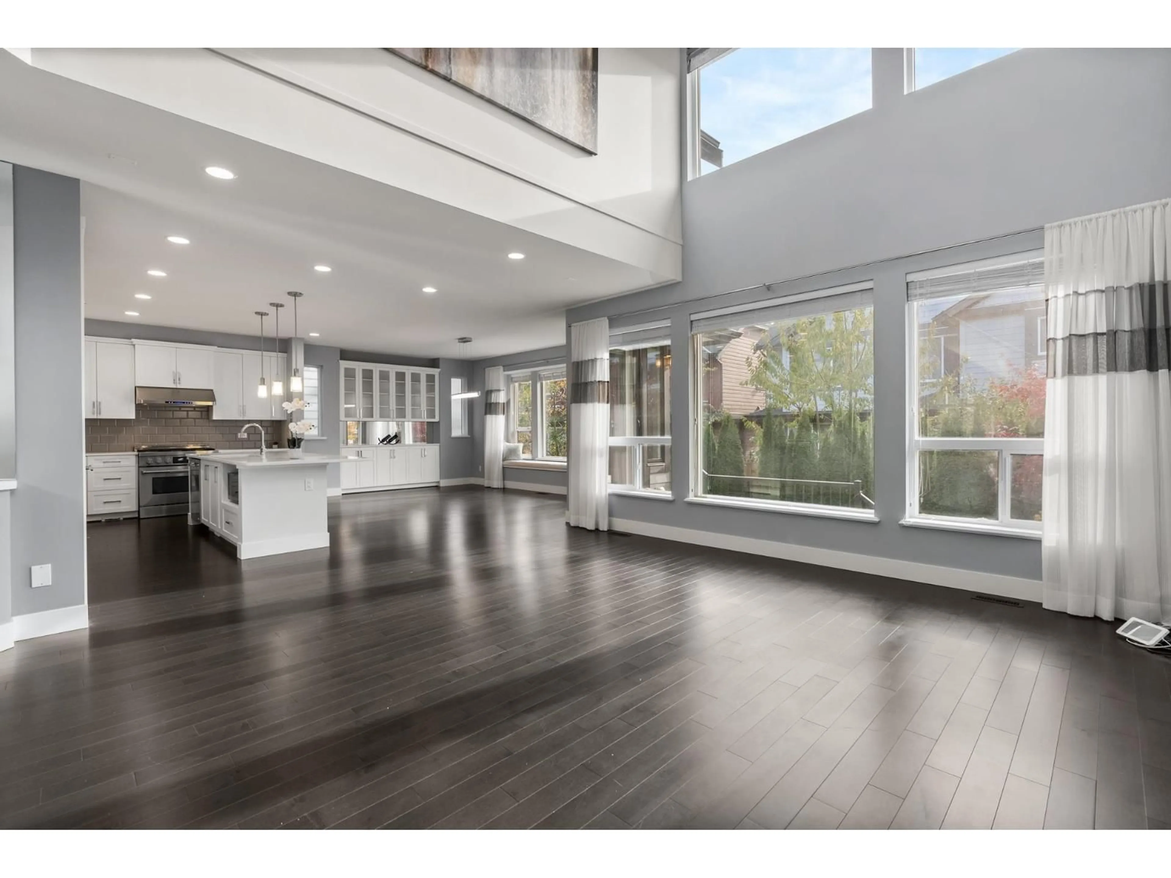 Open concept kitchen, unknown for 16726 18 AVENUE, Surrey British Columbia V3Z0T3