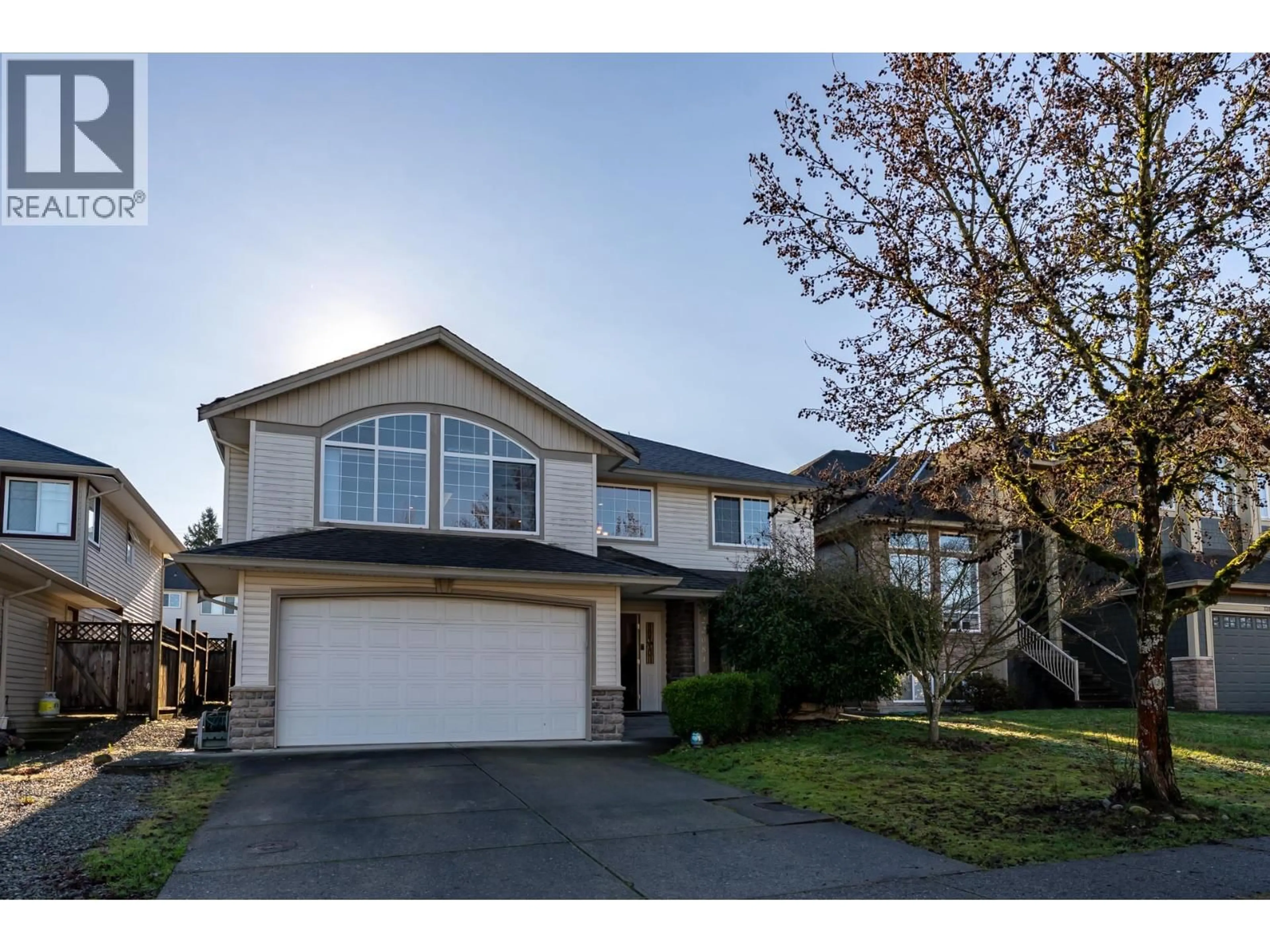 Home with vinyl exterior material, street for 22084 ISAAC CRESCENT, Maple Ridge British Columbia V2X0W1