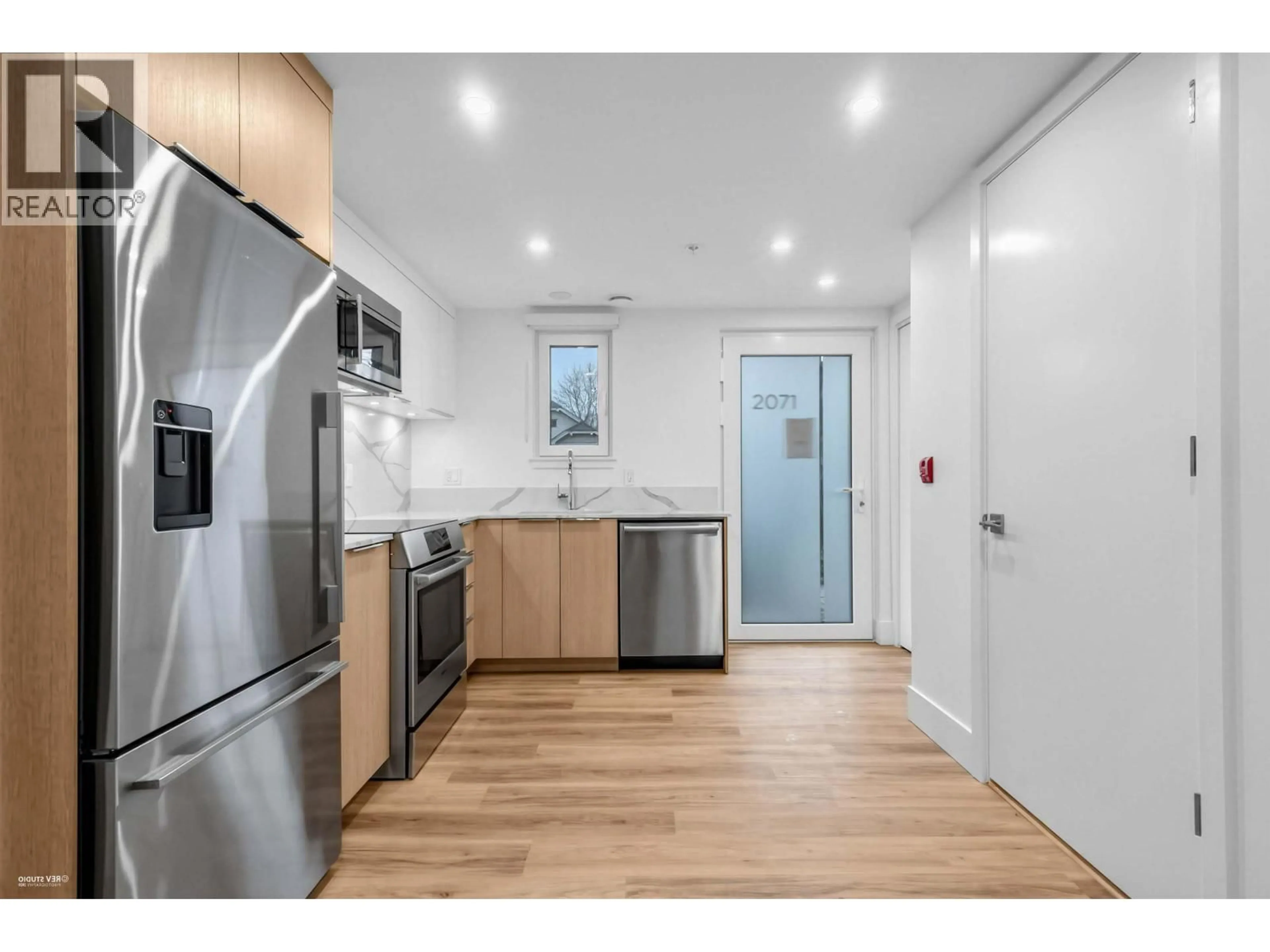 Unknown for 202 - 2075 1ST AVENUE, Vancouver British Columbia V5N1B6