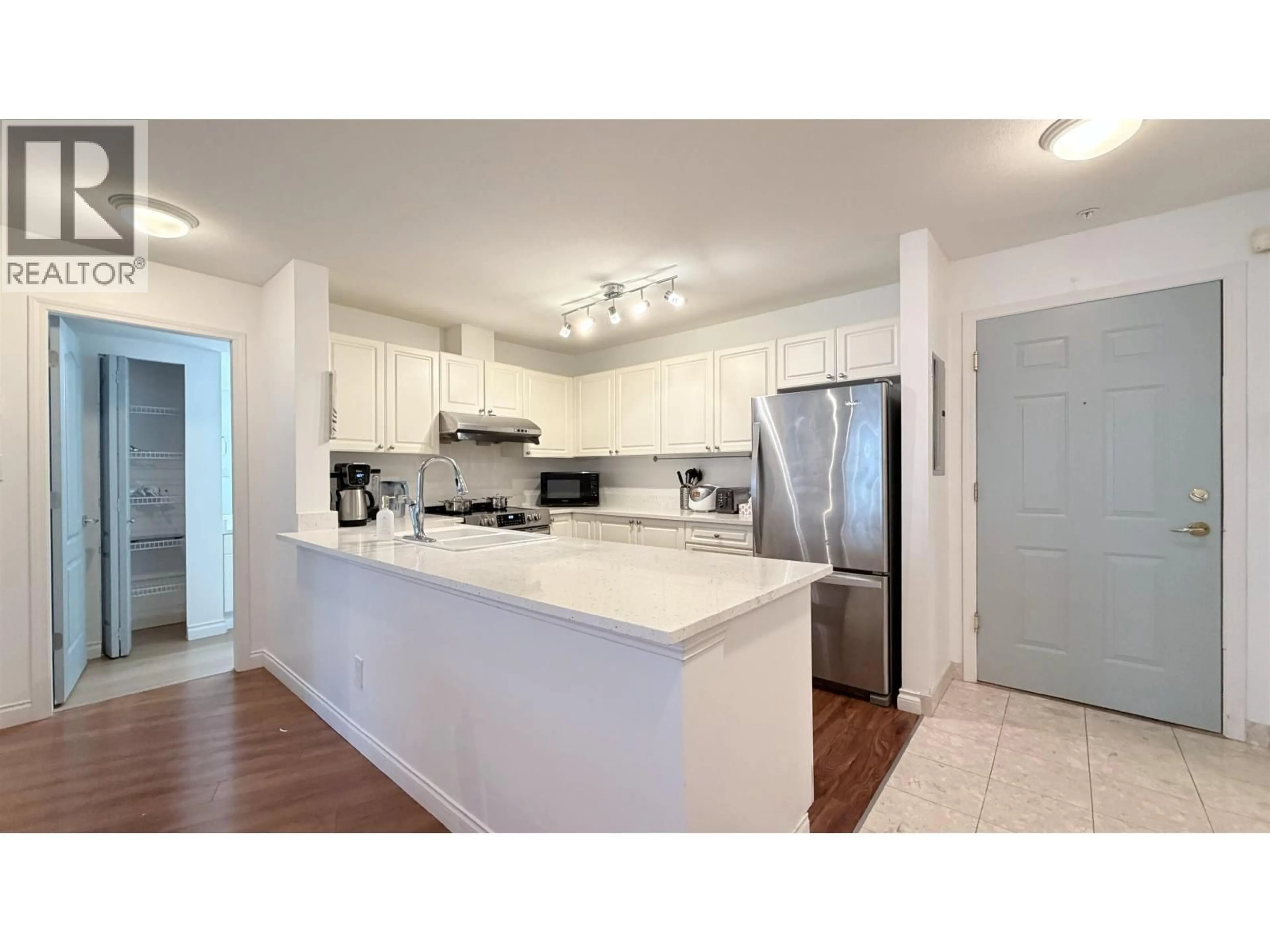Open concept kitchen, unknown for 236 - 5880 DOVER CRESCENT, Richmond British Columbia V7C5P5