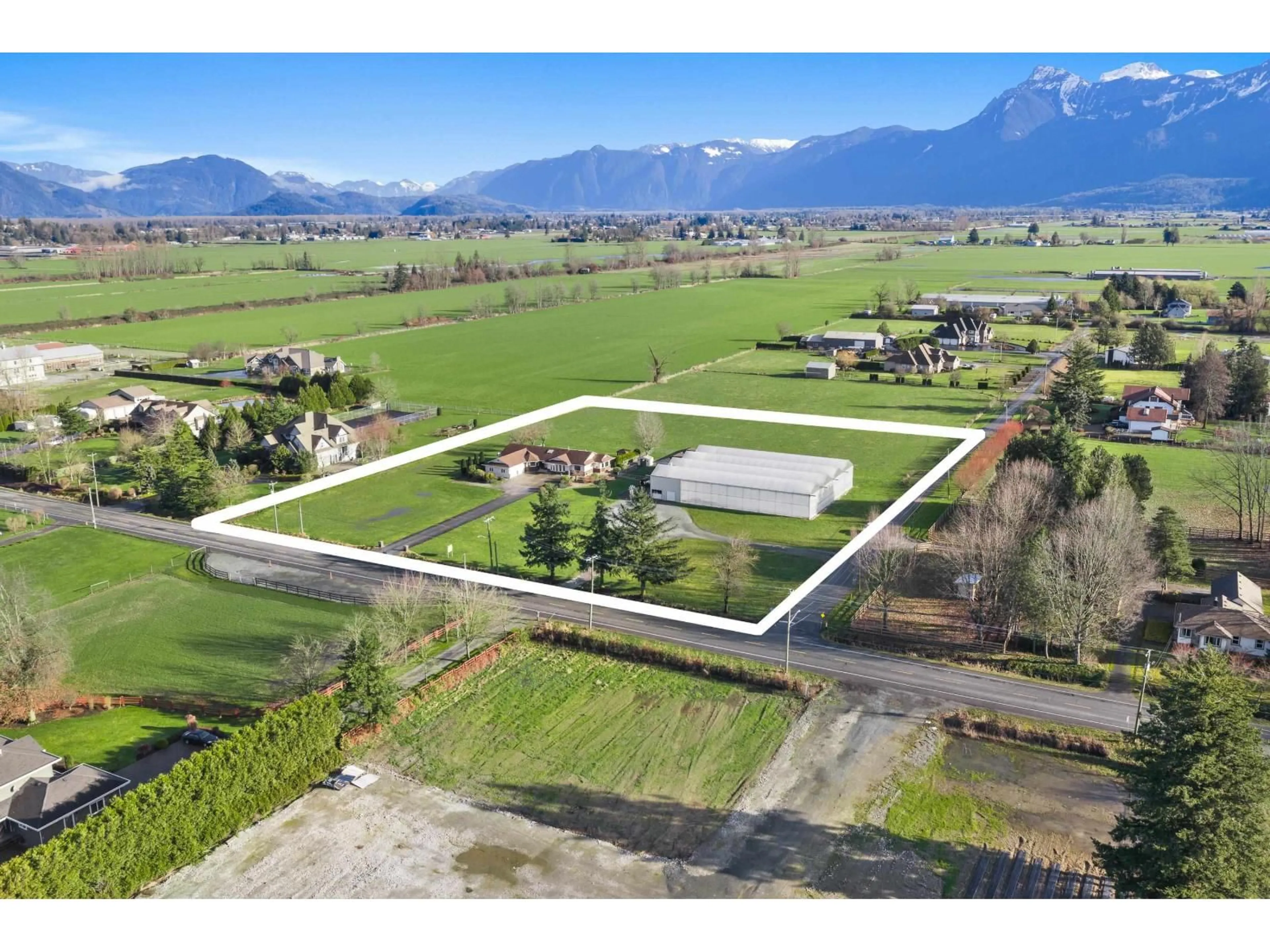 A pic from outside/outdoor area/front of a property/back of a property/a pic from drone, mountain view for 8980 PREST ROAD, Chilliwack British Columbia V2P8C9