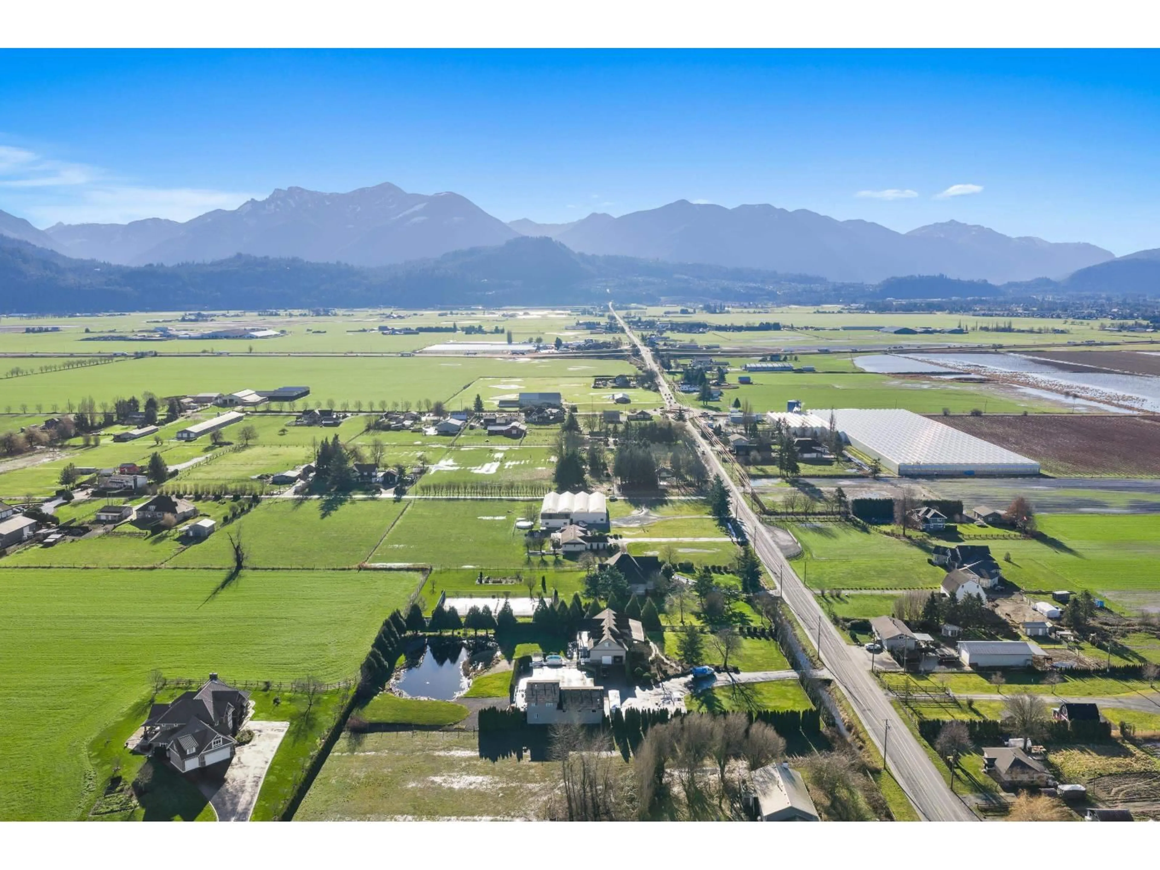 A pic from outside/outdoor area/front of a property/back of a property/a pic from drone, mountain view for 8980 PREST ROAD, Chilliwack British Columbia V2P8C9