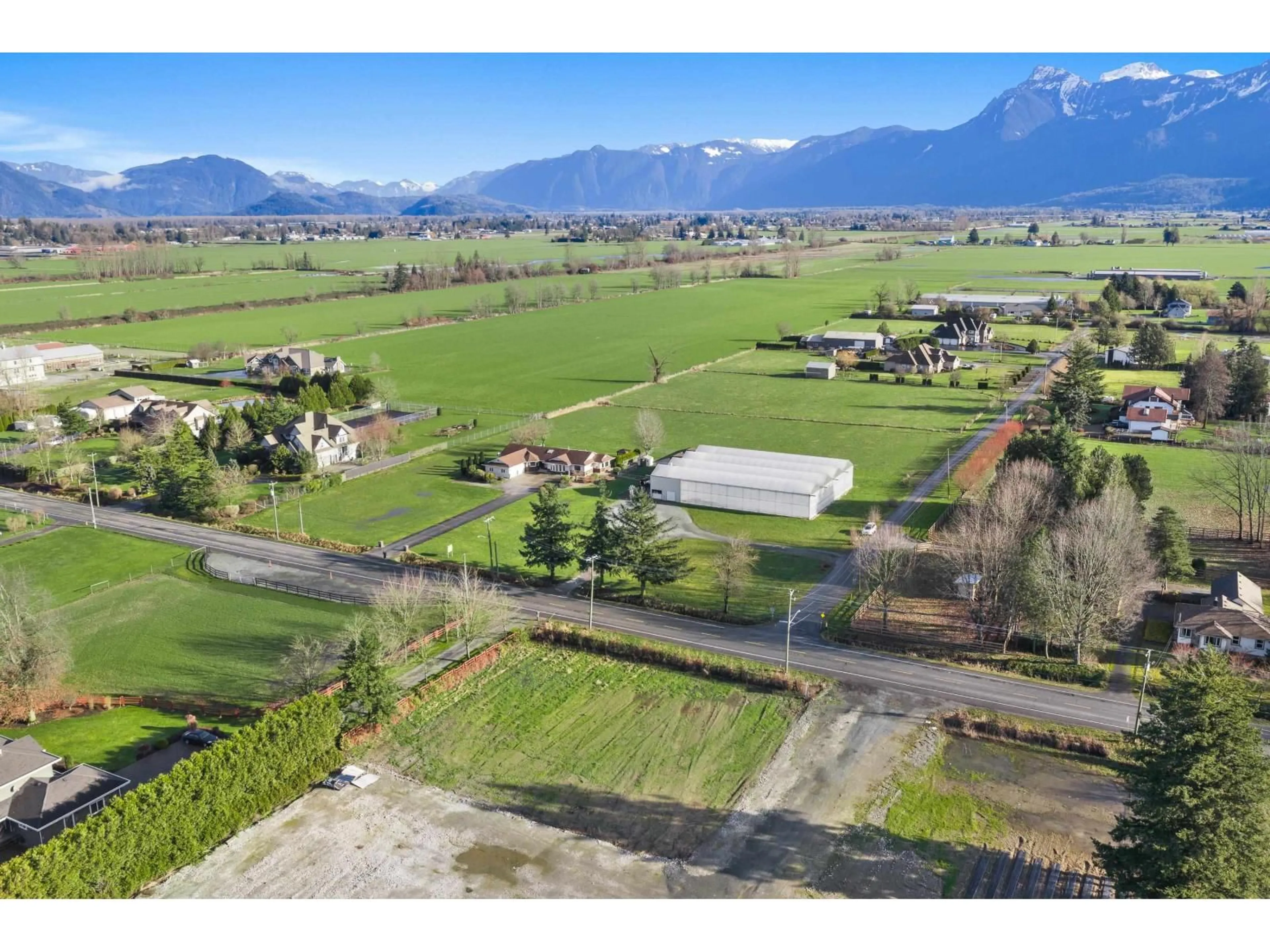 A pic from outside/outdoor area/front of a property/back of a property/a pic from drone, mountain view for 8980 PREST ROAD, Chilliwack British Columbia V2P8C9
