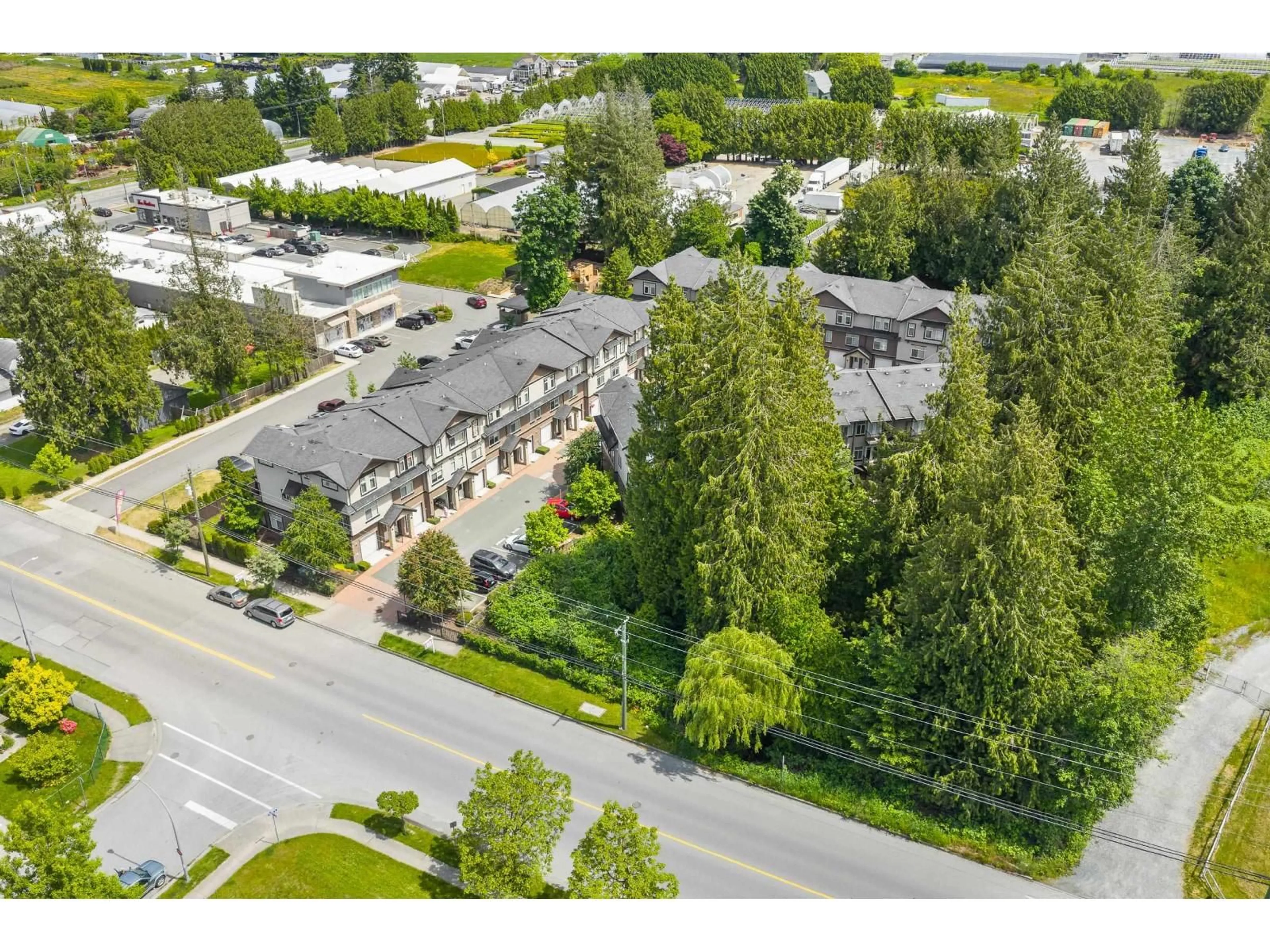 A pic from outside/outdoor area/front of a property/back of a property/a pic from drone, street for 6 - 2950 LEFEUVRE ROAD, Abbotsford British Columbia V4X0B2