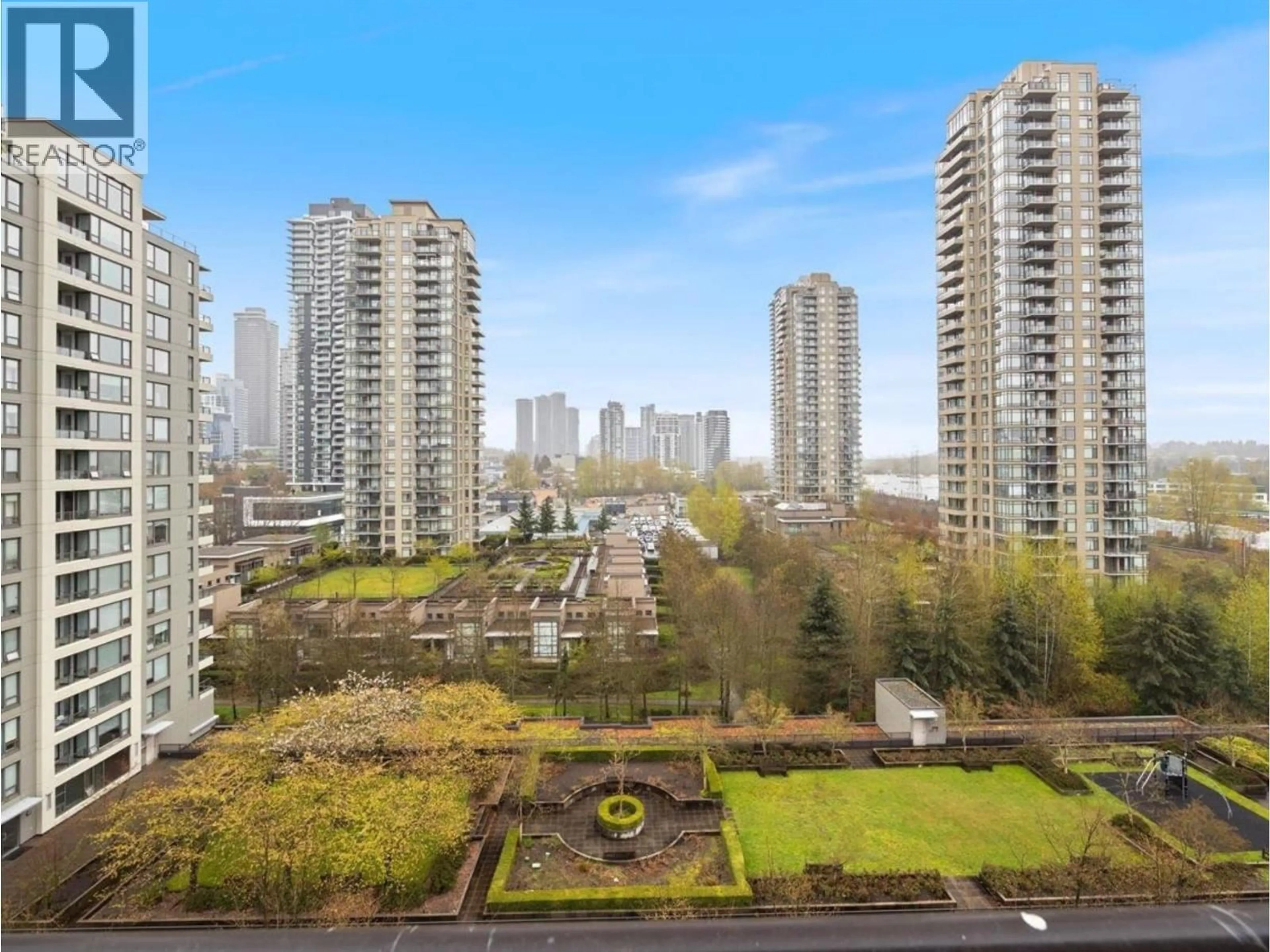 A pic from outside/outdoor area/front of a property/back of a property/a pic from drone, city buildings view from balcony for 1107 - 4178 DAWSON STREET, Burnaby British Columbia V5C0A1