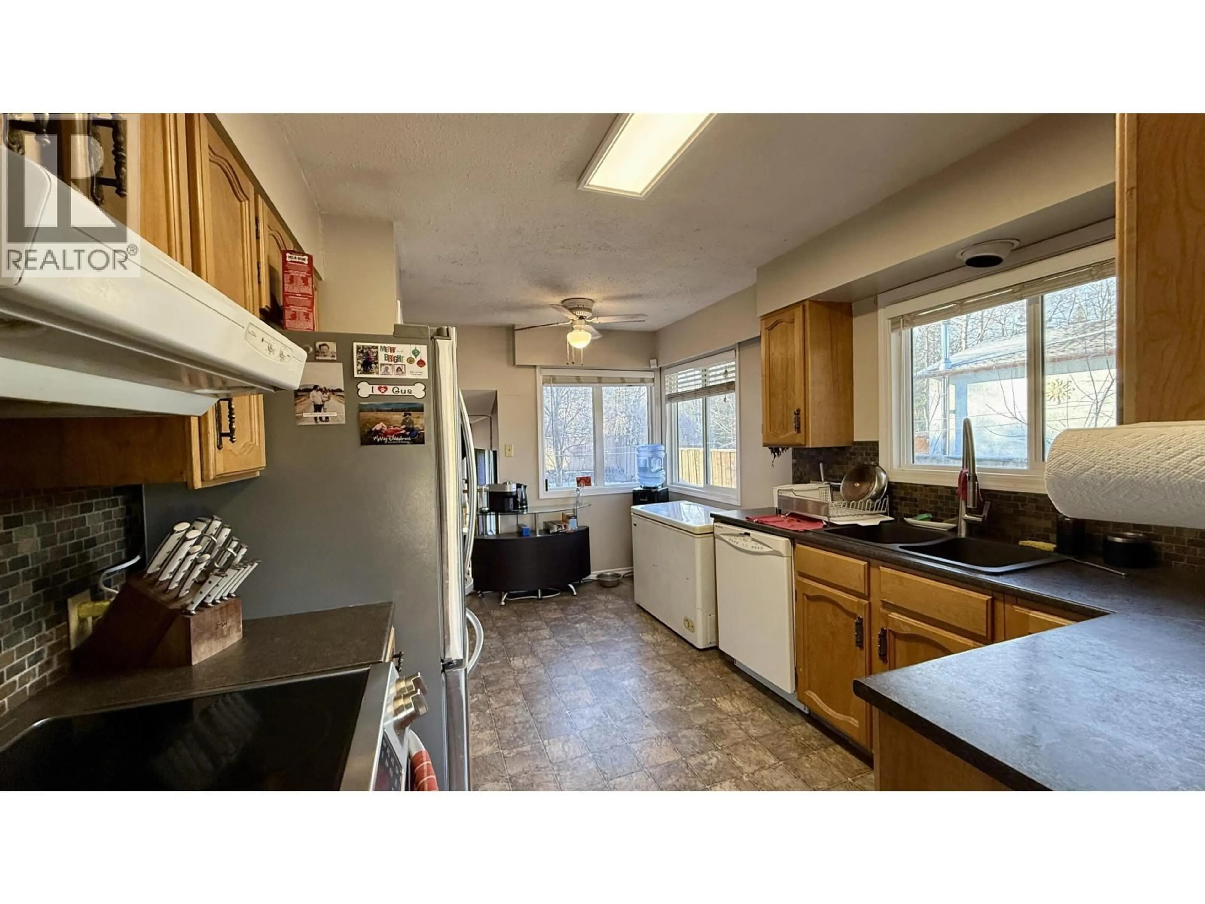 Standard kitchen, unknown for 808 MARKS DRIVE, 100 Mile House British Columbia V0K2E0