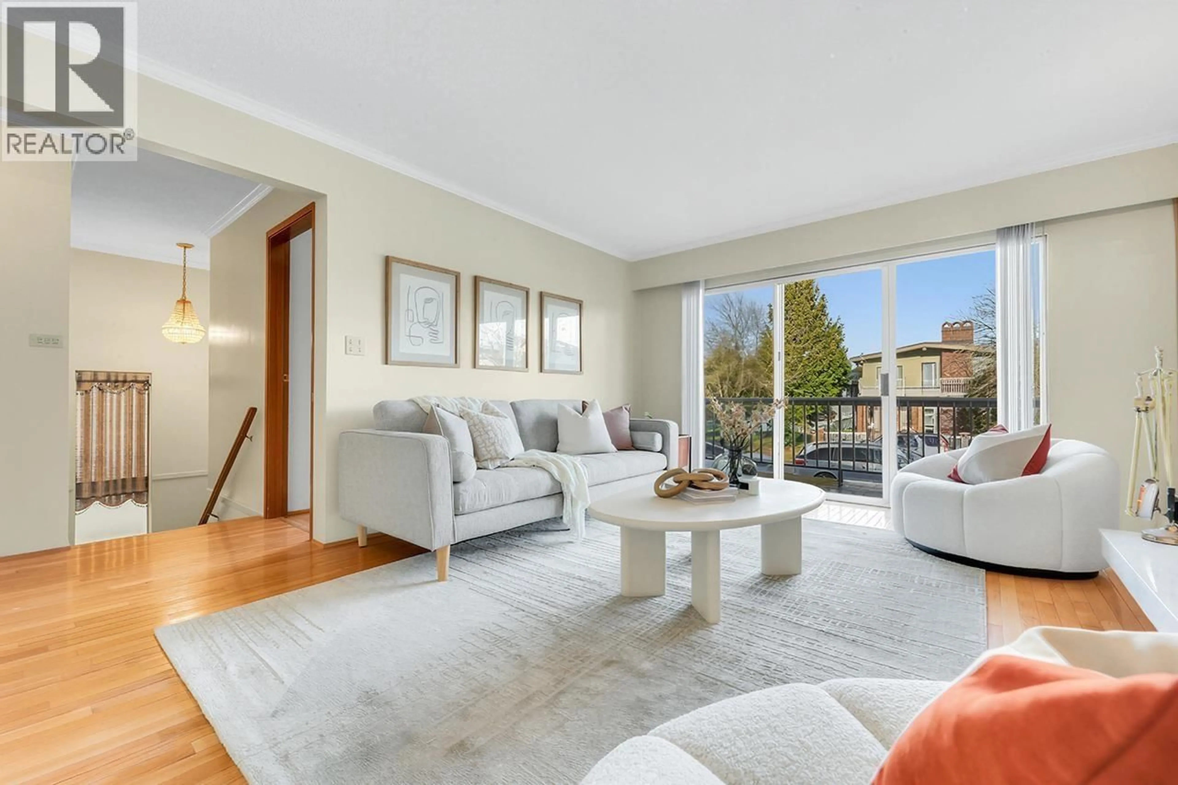 Living room with furniture, unknown for 4710 UNION STREET, Burnaby British Columbia V5C2Y4