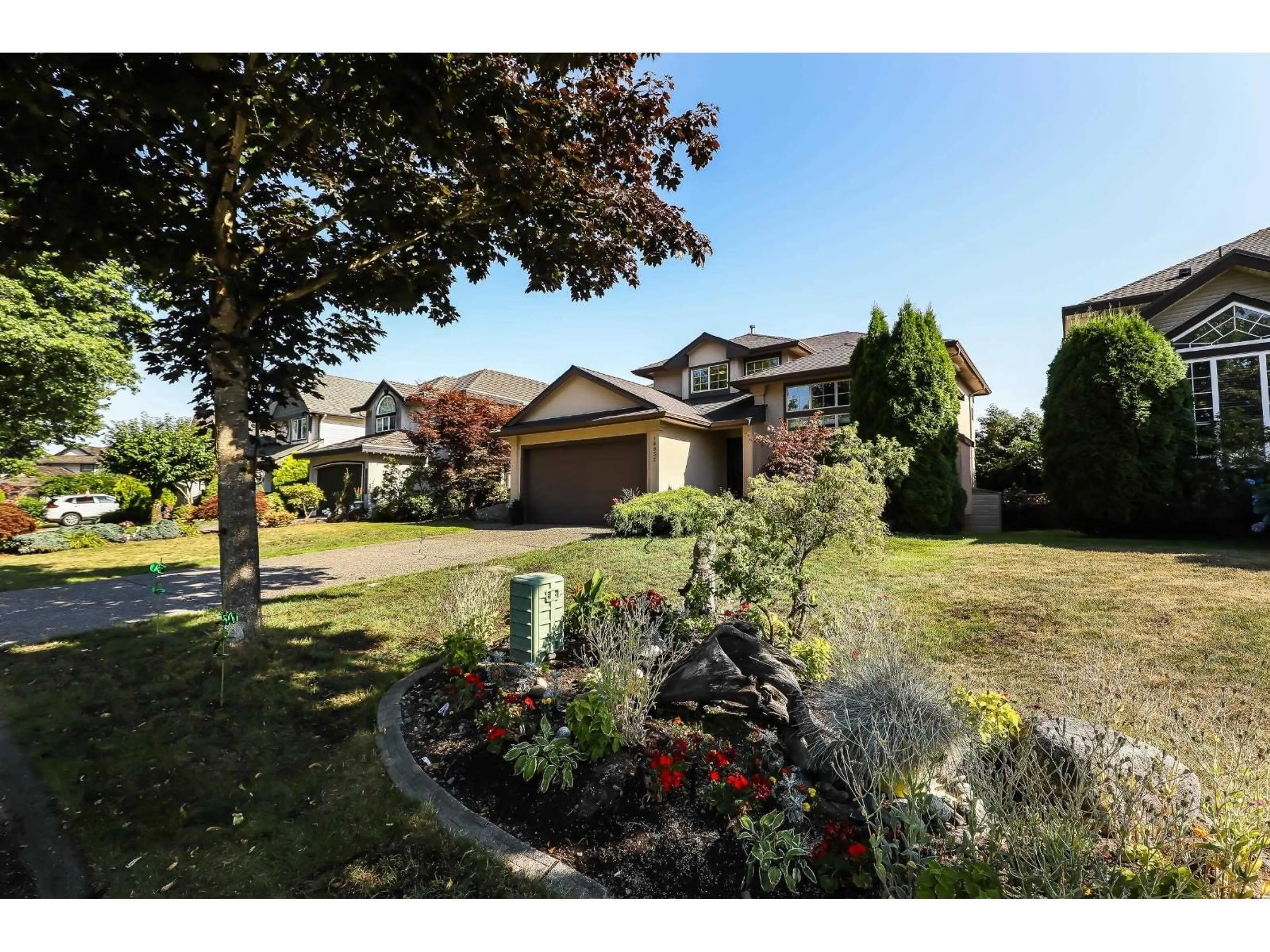 A pic from outside/outdoor area/front of a property/back of a property/a pic from drone, street for 16932 60A AVENUE, Surrey British Columbia V3S8X5