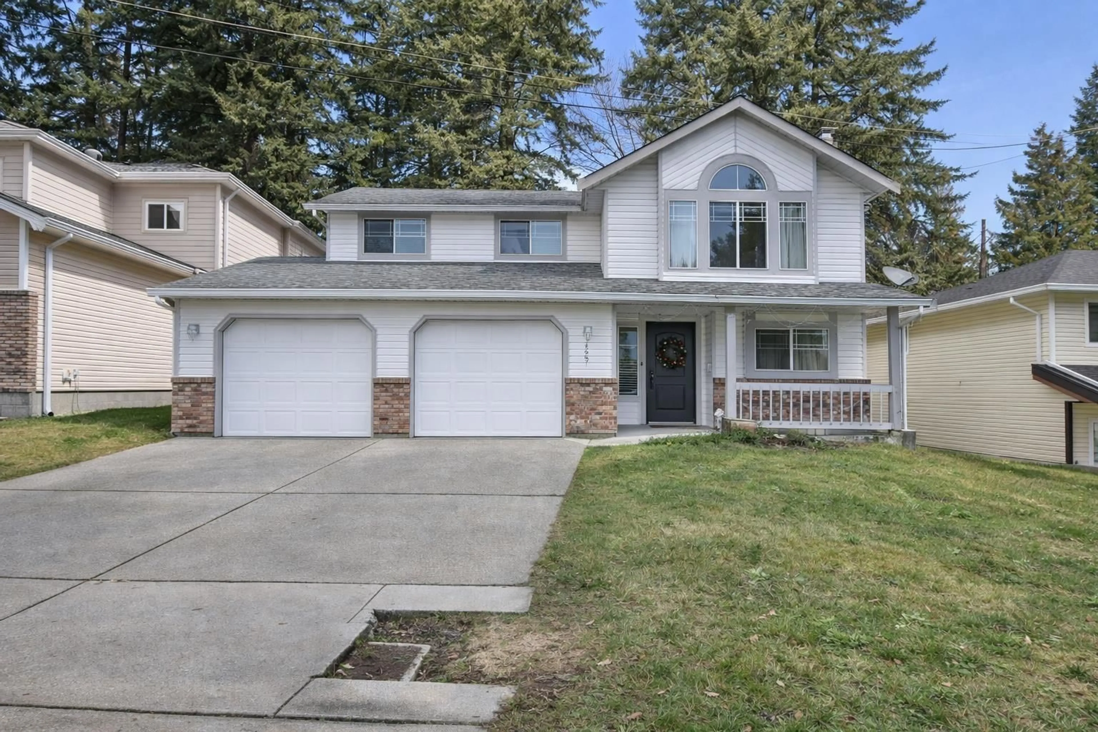 Home with vinyl exterior material, street for 15971 101A AVENUE, Surrey British Columbia V4N2N6