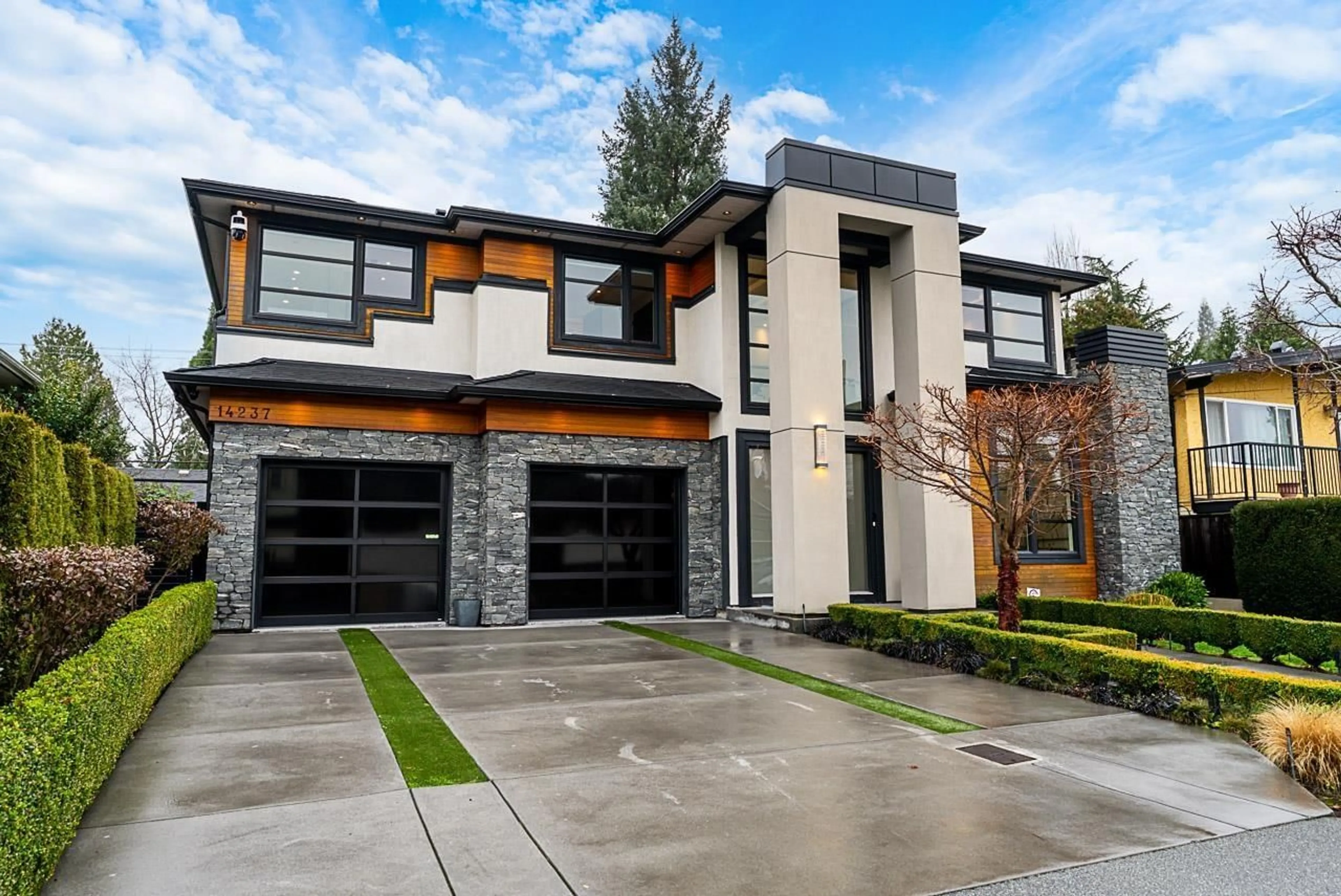 Home with brick exterior material, street for 14237 VINE AVENUE, Surrey British Columbia V4B2S9