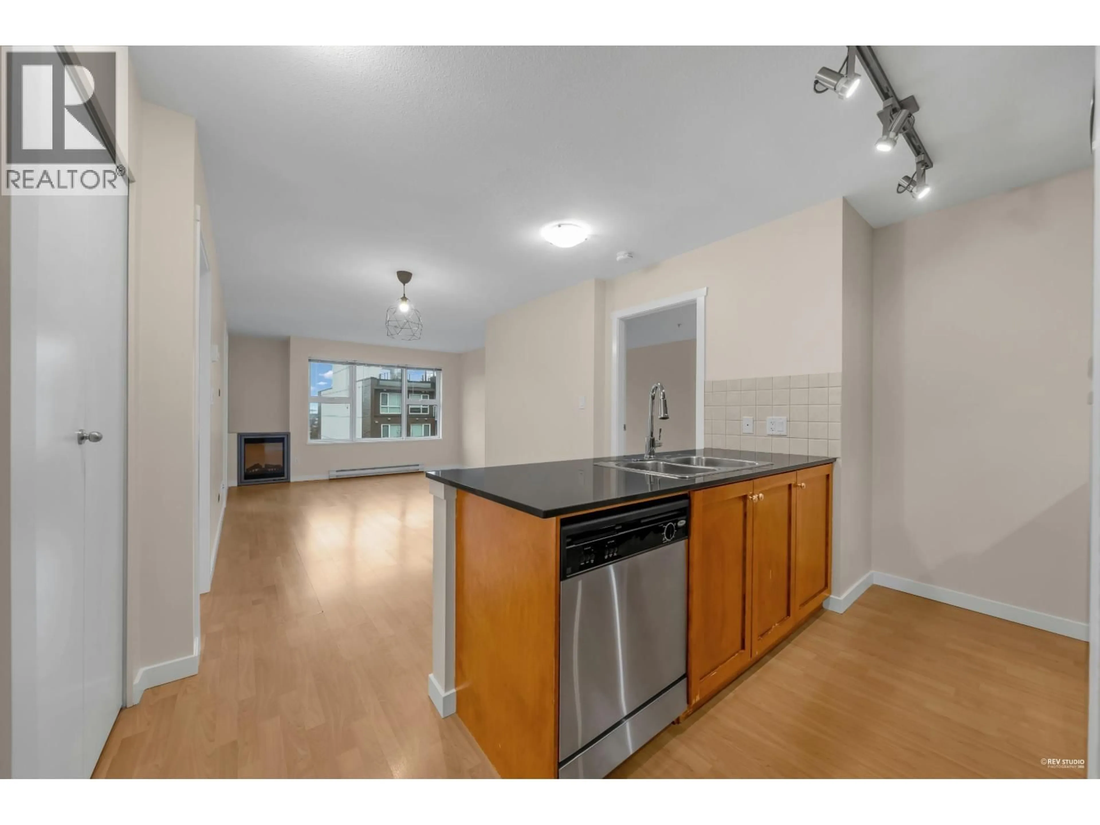 Unknown for 603 - 415 COLUMBIA STREET, New Westminster British Columbia V3L0B4