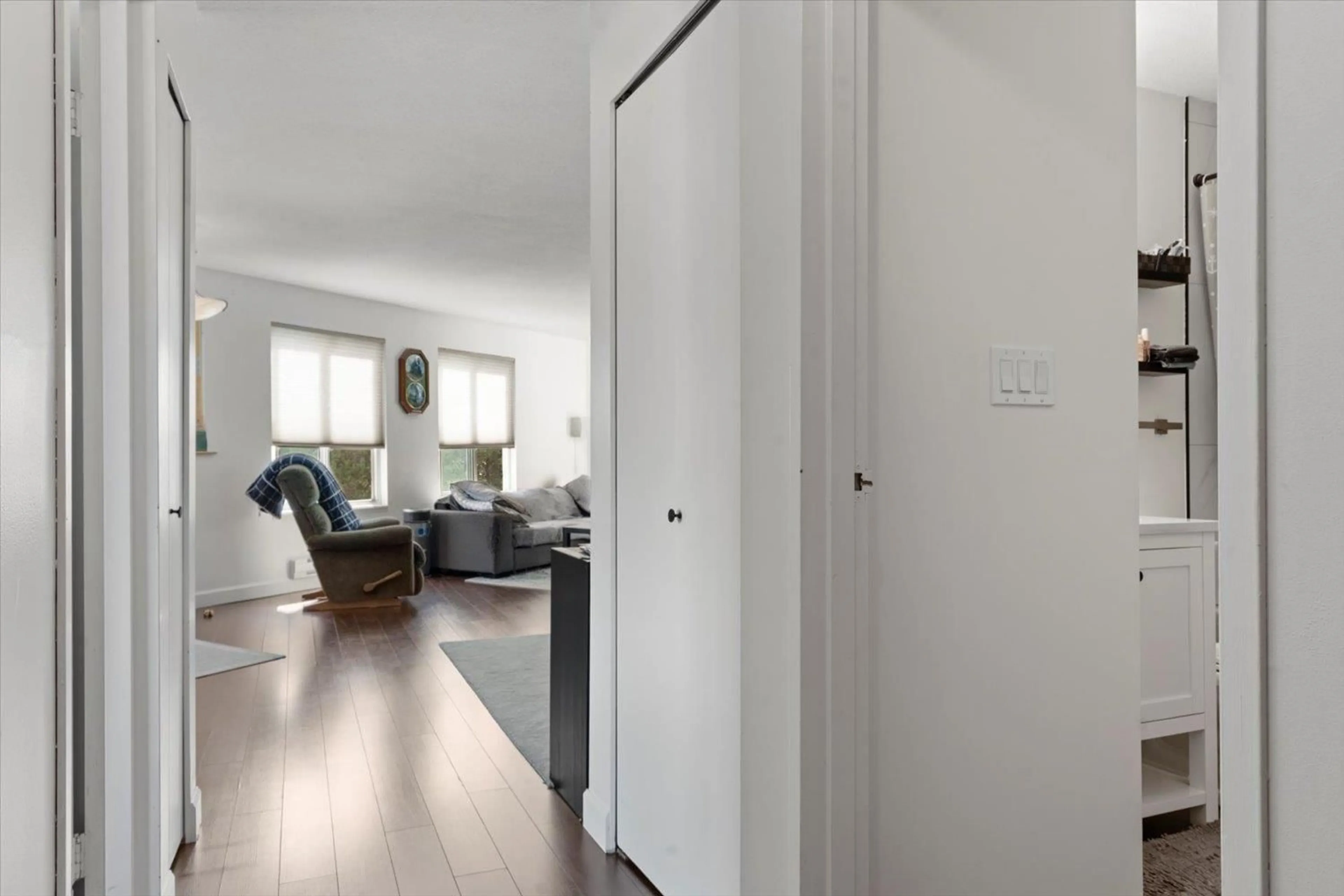 Unknown for 301 - 33598 GEORGE FERGUSON WAY, Abbotsford British Columbia V2S2L8