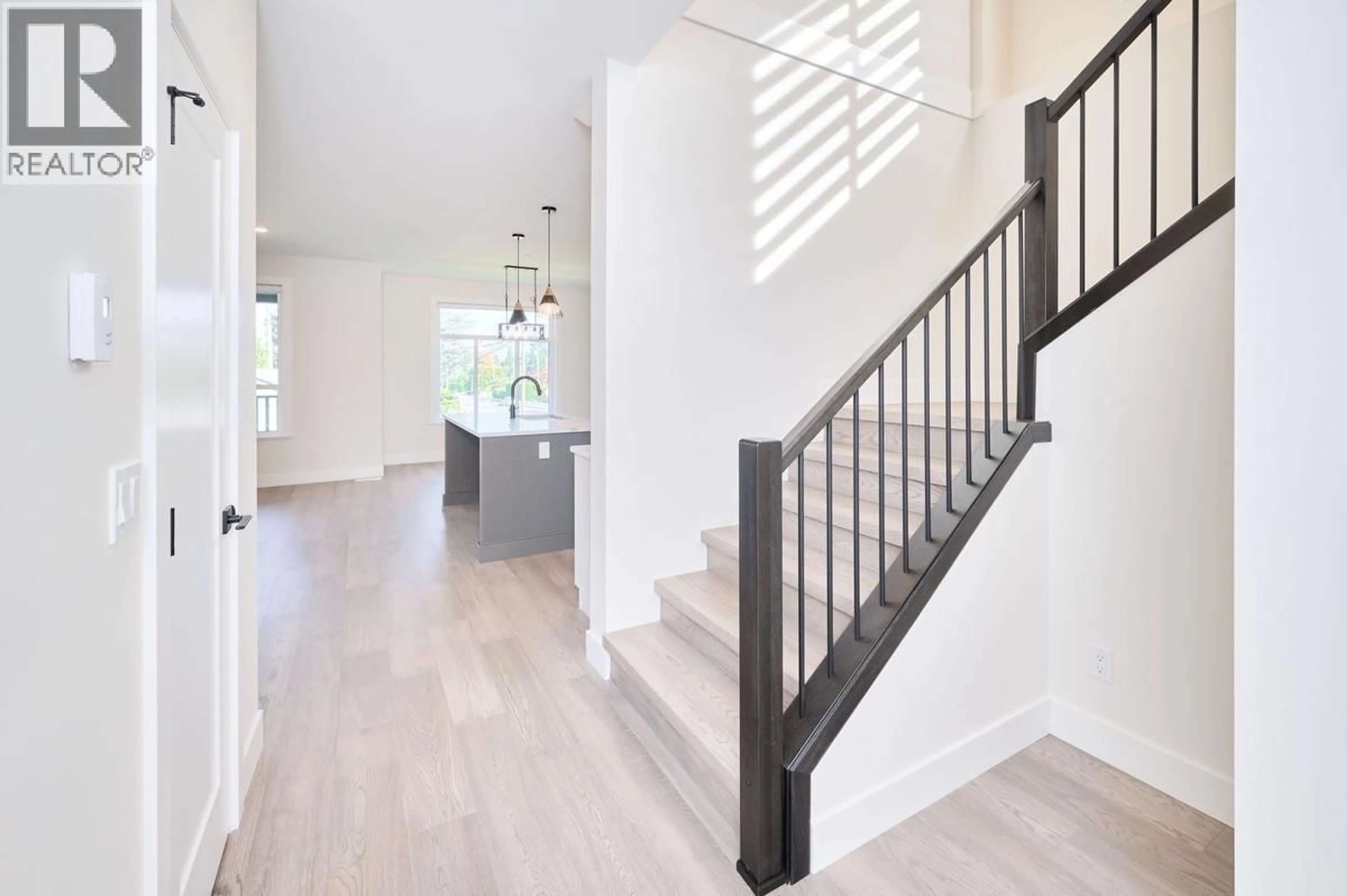 Unknown for 20353 123 AVENUE, Maple Ridge British Columbia V2X4A6