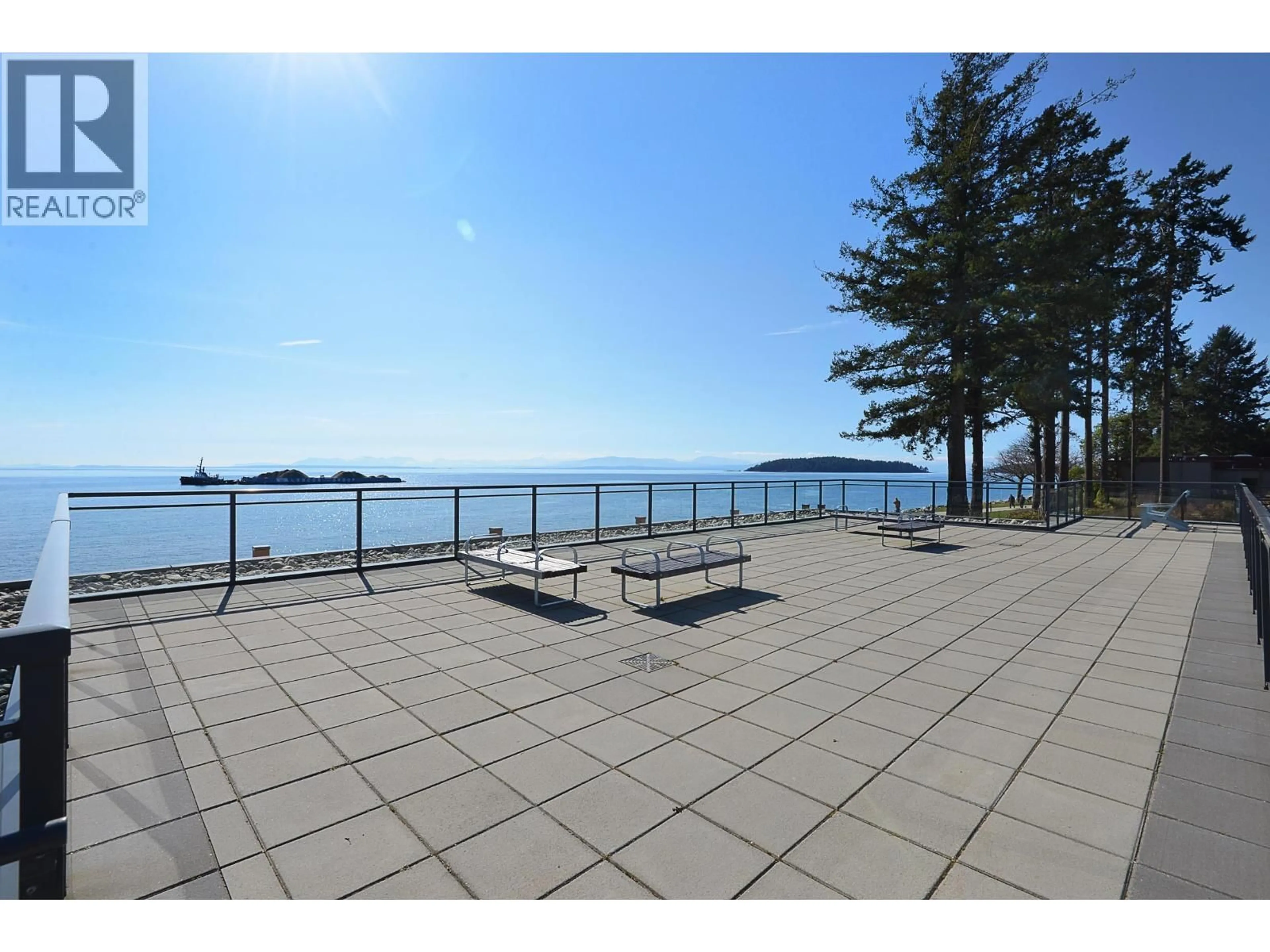 Patio, water/lake/river/ocean view for 210 - 5725 TEREDO STREET, Sunshine Valley British Columbia V7Z0J7