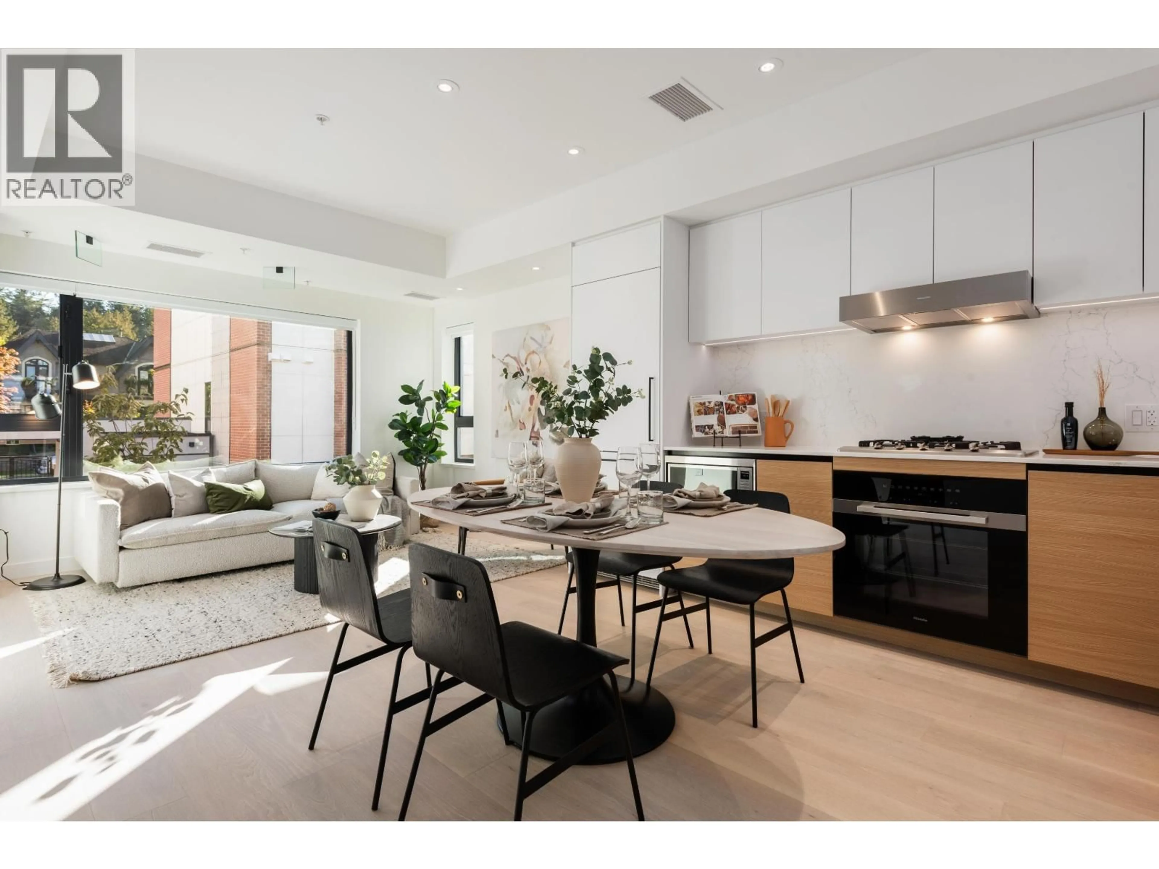 Open concept kitchen, unknown for 253 - 477 28TH AVENUE, Vancouver British Columbia V5Y0P2