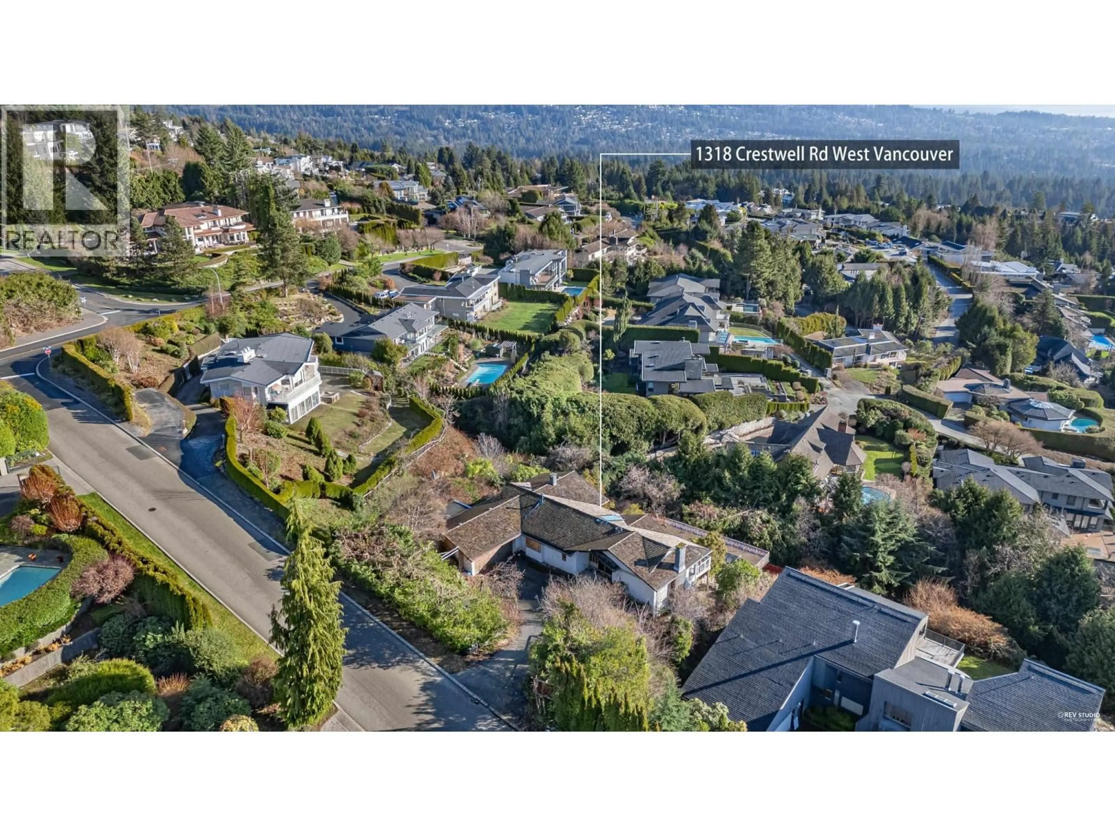 A pic from outside/outdoor area/front of a property/back of a property/a pic from drone, mountain view for 1318 CRESTWELL ROAD, West Vancouver British Columbia V7S2P2
