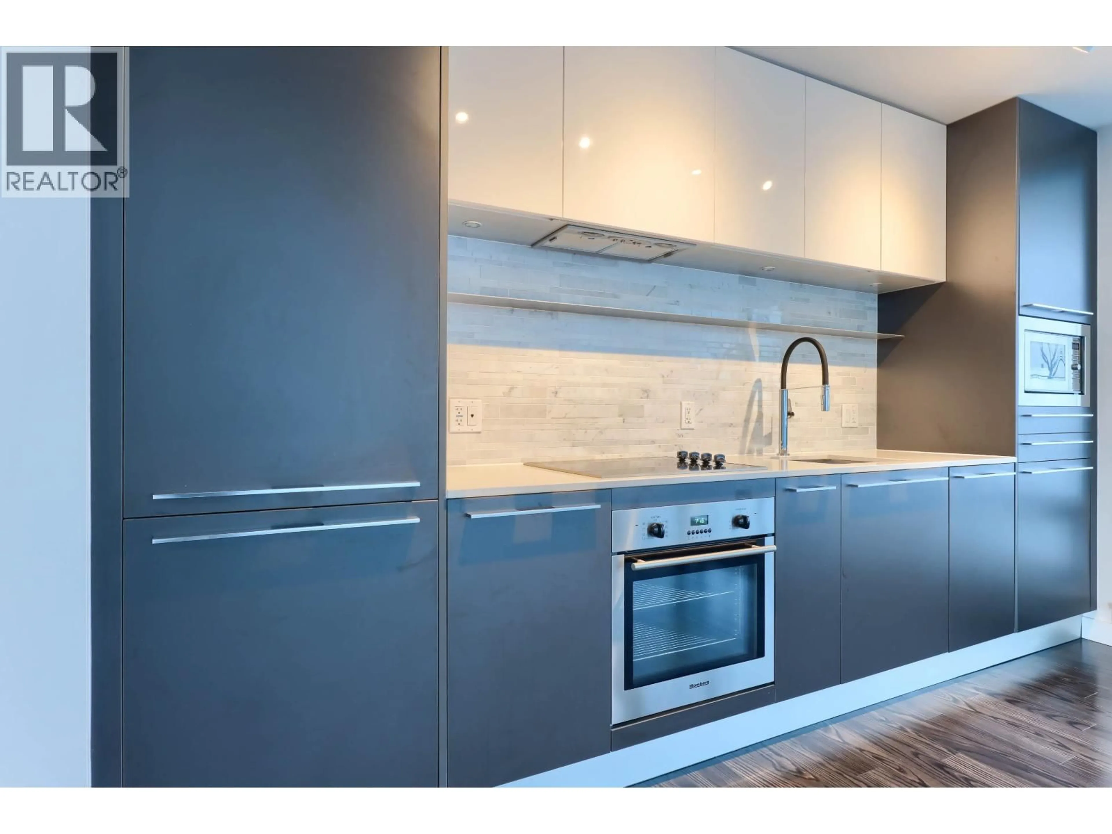 Standard kitchen, unknown for 606 - 8031 NUNAVUT LANE, Vancouver British Columbia V5X0C9