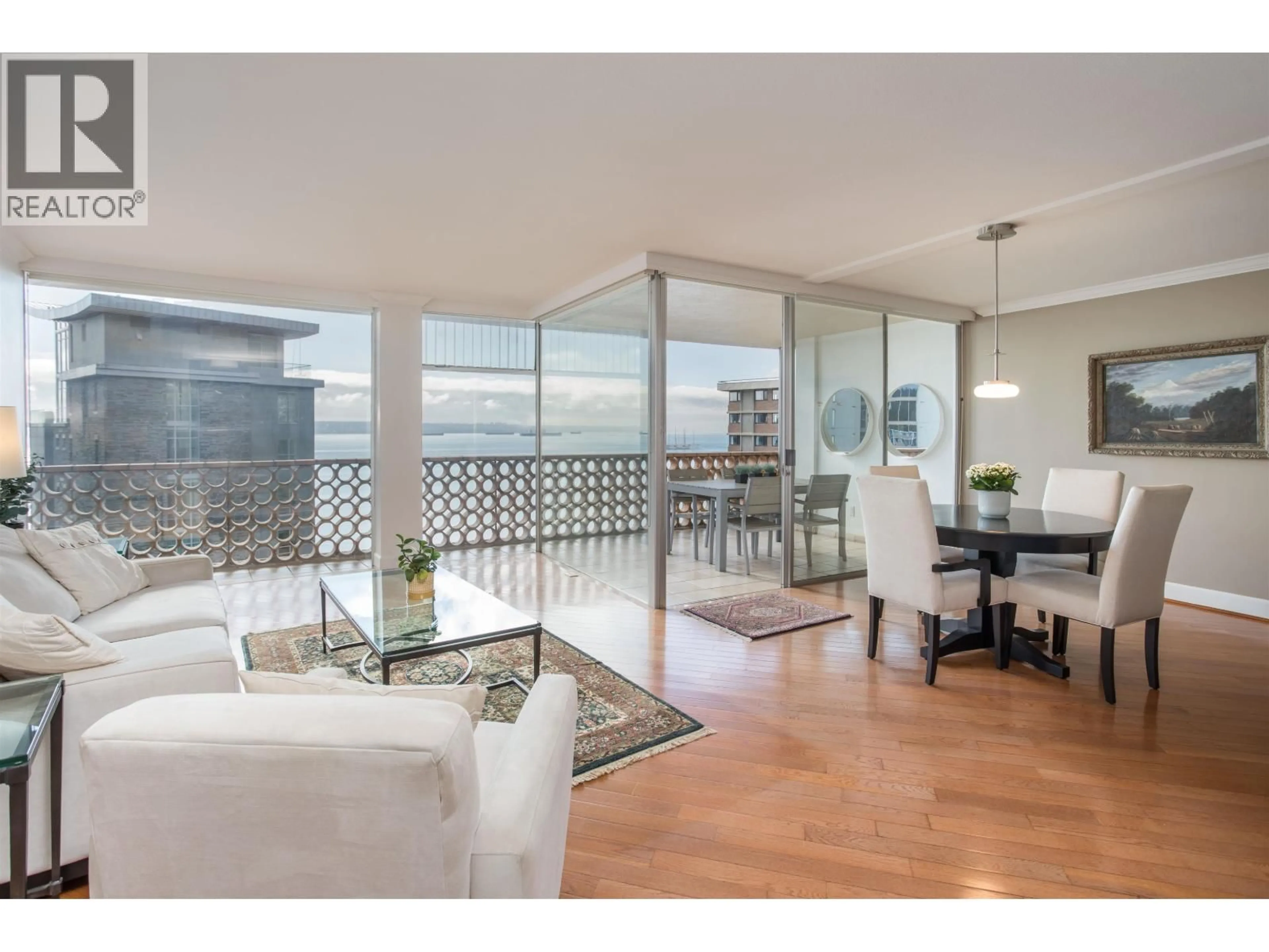 Living room with furniture, wood/laminate floor for 902 - 2135 ARGYLE AVENUE, West Vancouver British Columbia V7V1A5