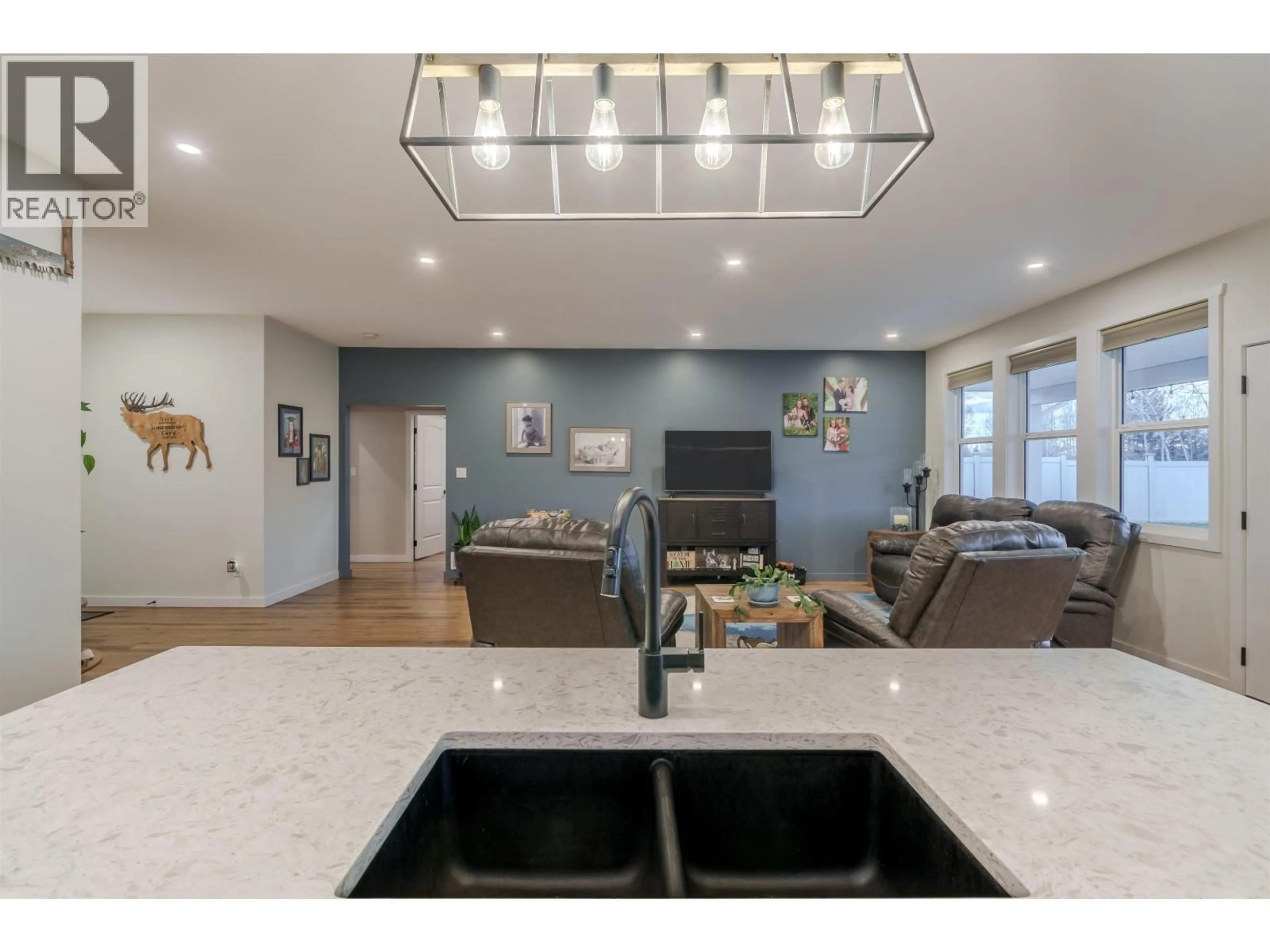 Open concept kitchen, ceramic/tile floor for 314 SANDHILL CRESCENT, 100 Mile House British Columbia V0K2E0