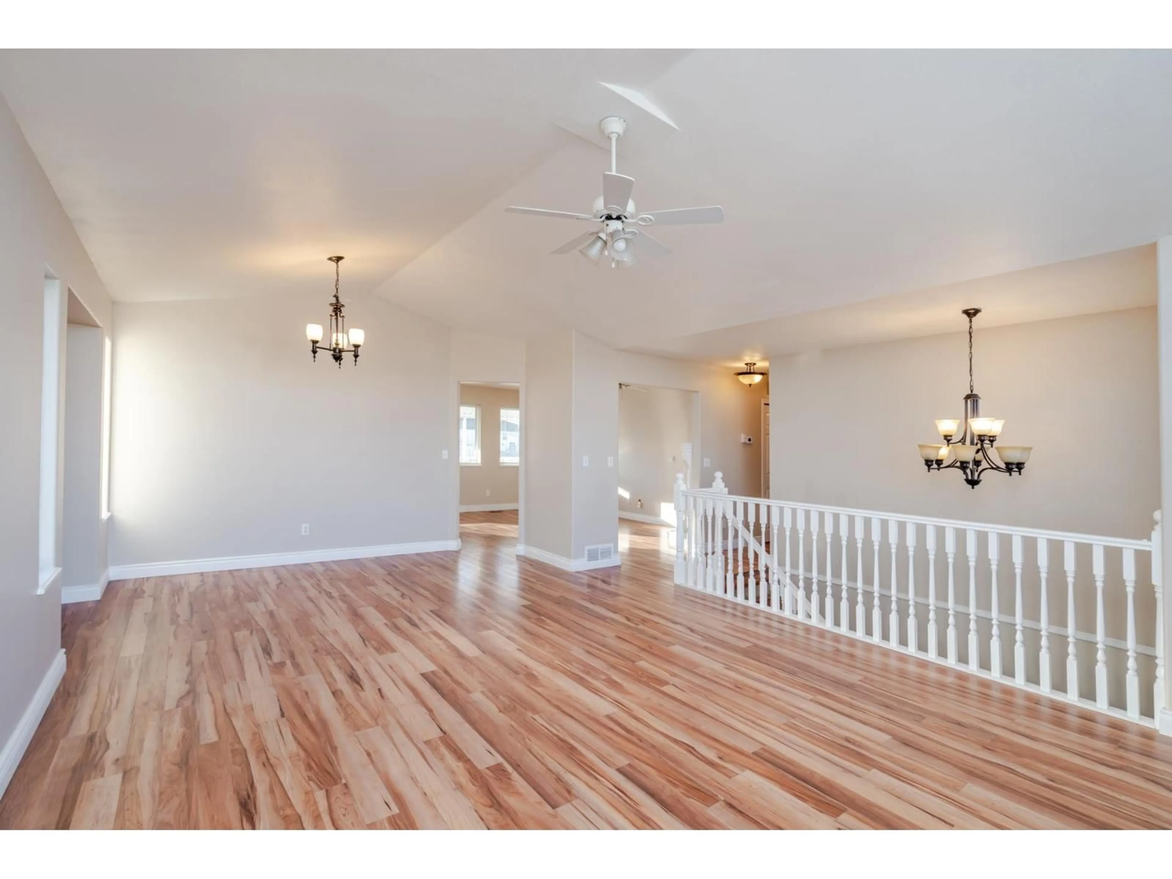 Unknown for 34732 7 AVENUE, Abbotsford British Columbia V2S8C4