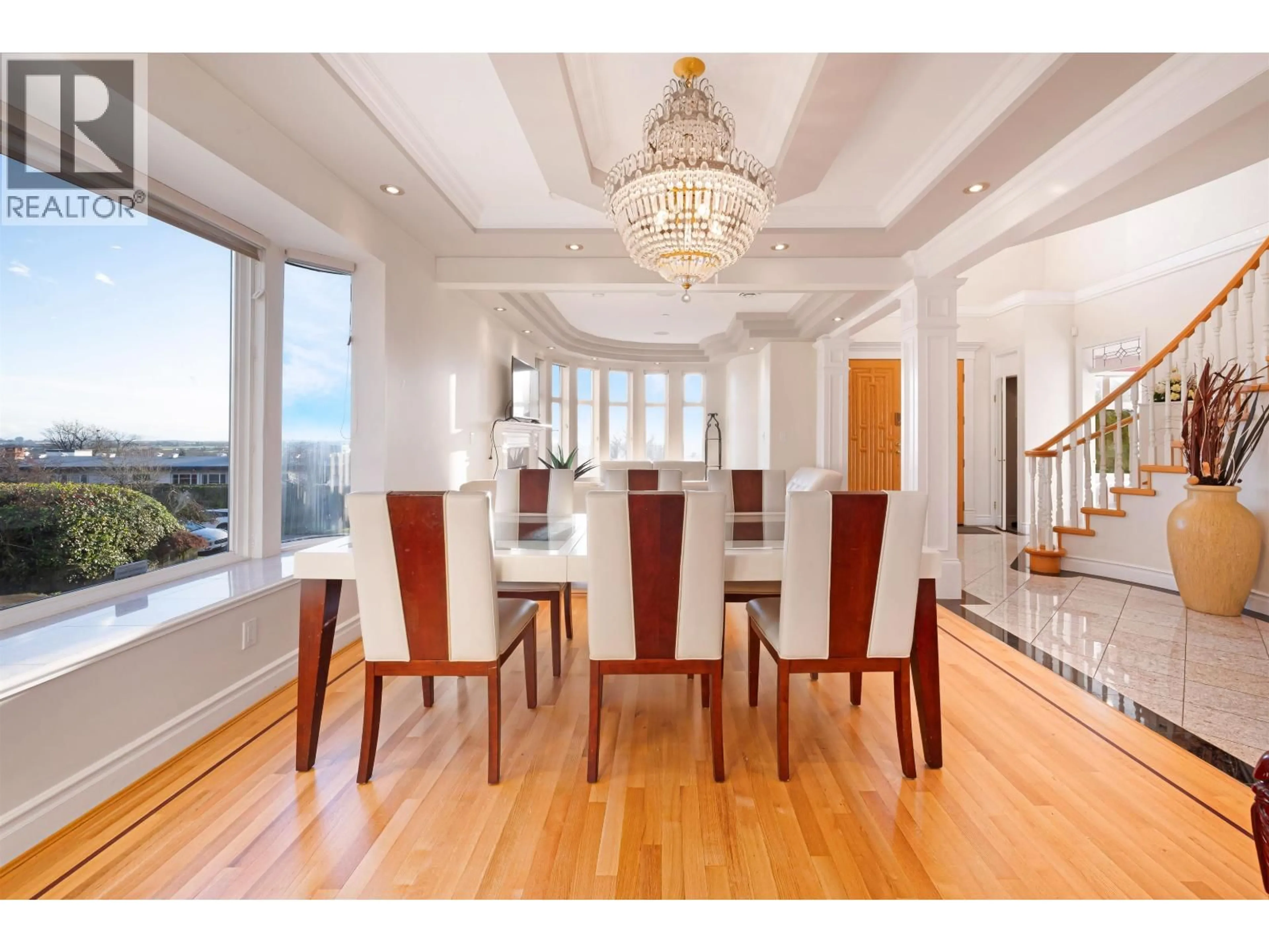 Dining room, wood/laminate floor for 2195 HARRISON STREET, Vancouver British Columbia V5P2P7