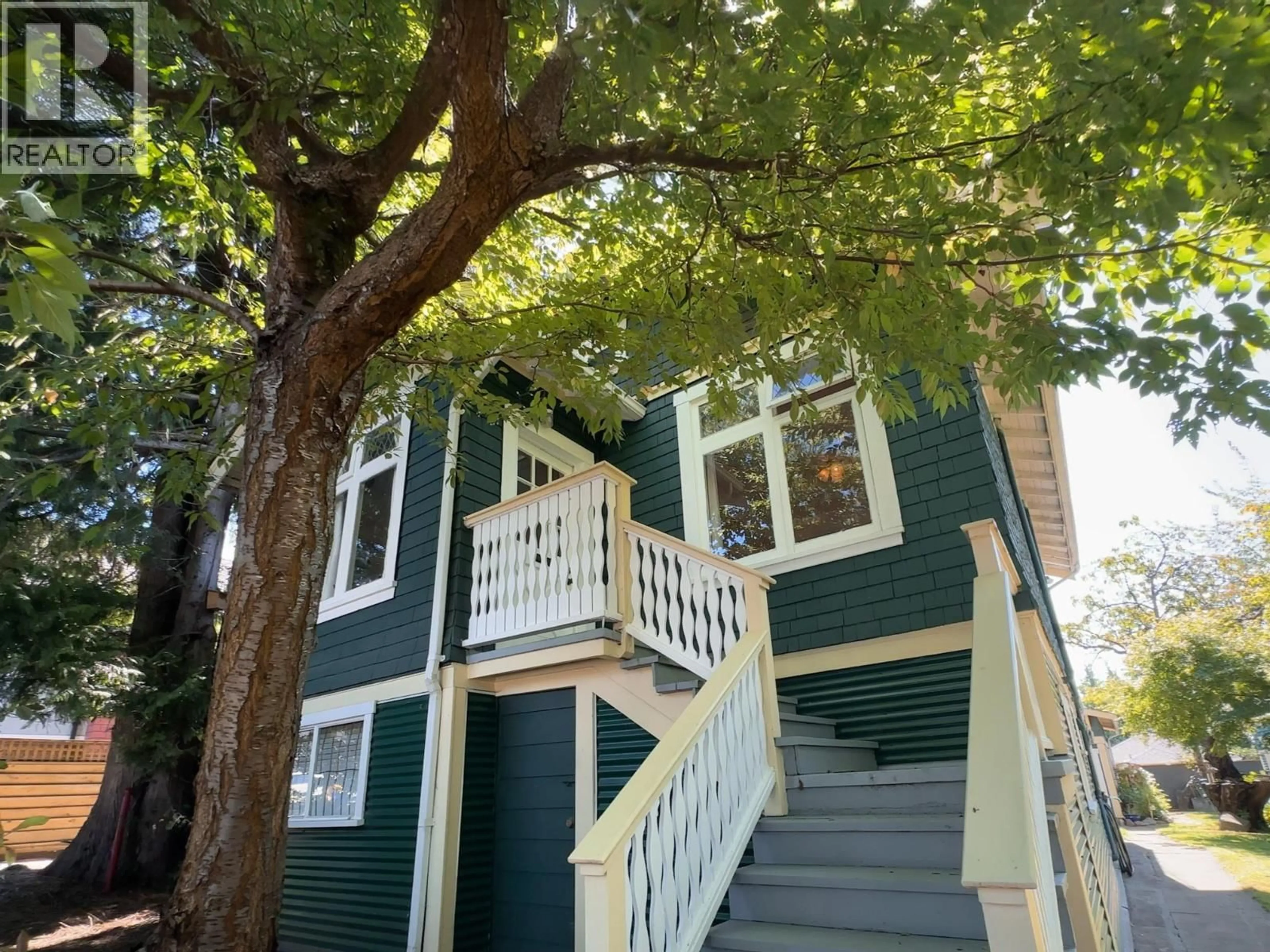 Home with vinyl exterior material, street for 3336 GEORGIA STREET, Vancouver British Columbia V5K2L4