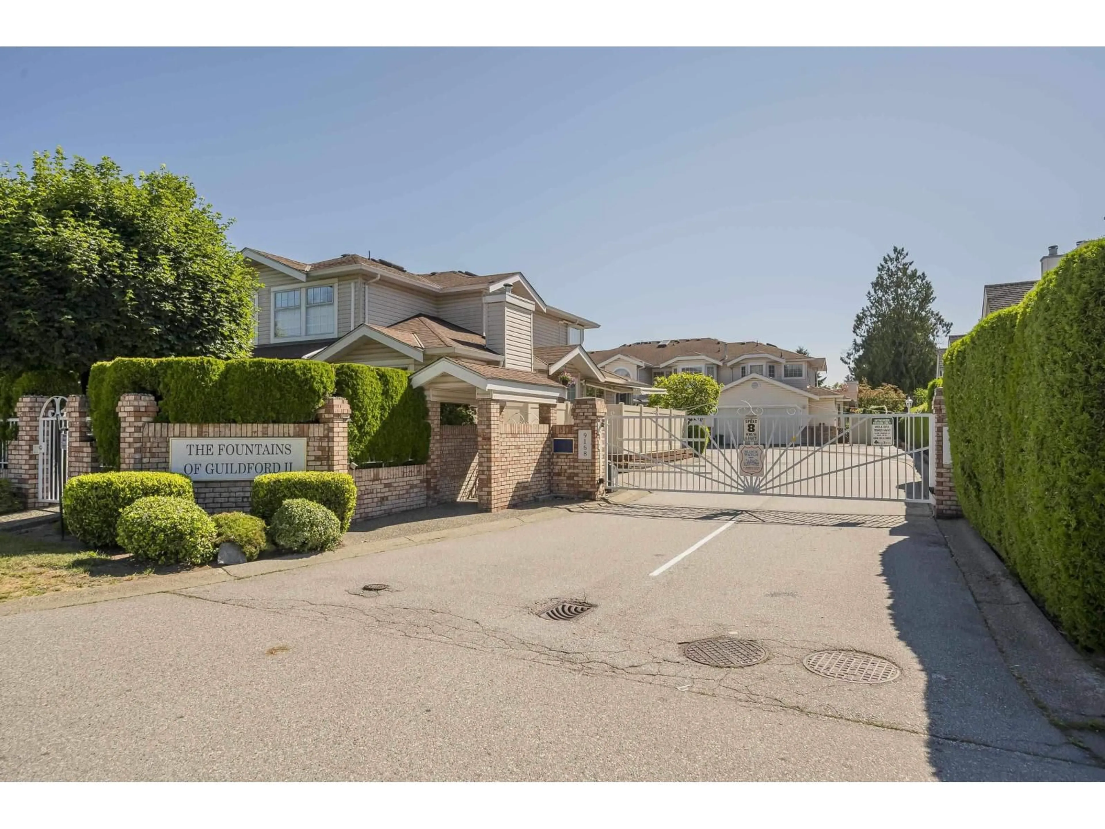 A pic from outside/outdoor area/front of a property/back of a property/a pic from drone, street for 39 - 9168 FLEETWOOD WAY, Surrey British Columbia V3R0P1