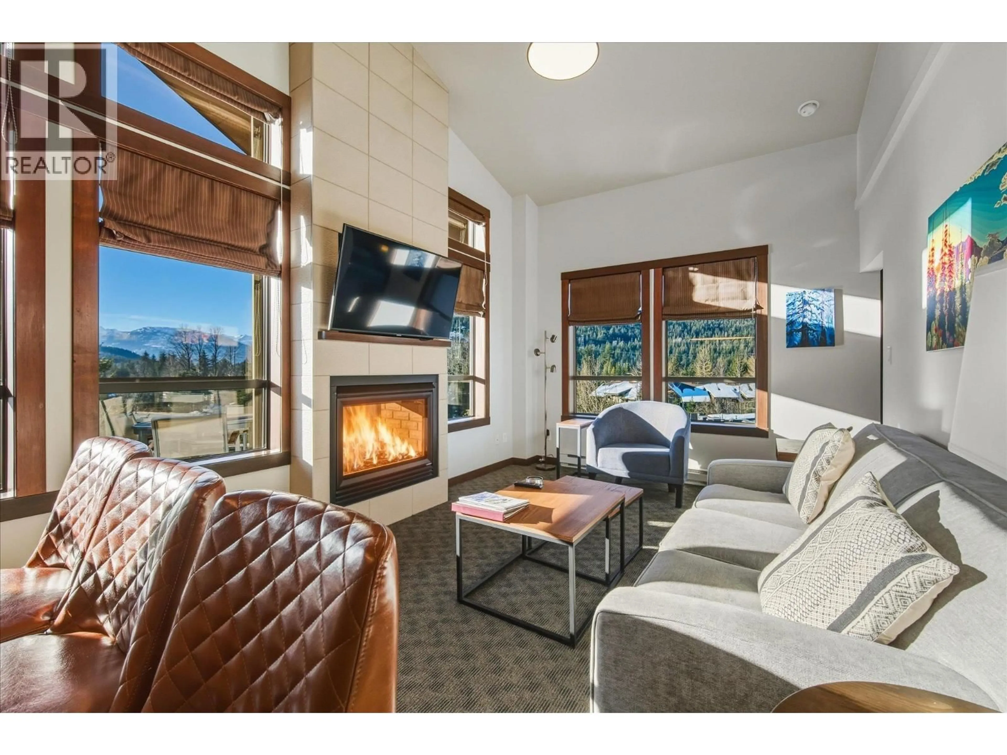 Living room with furniture, unknown for 308 D - 2020 LONDON LANE, Whistler British Columbia V0N1B2