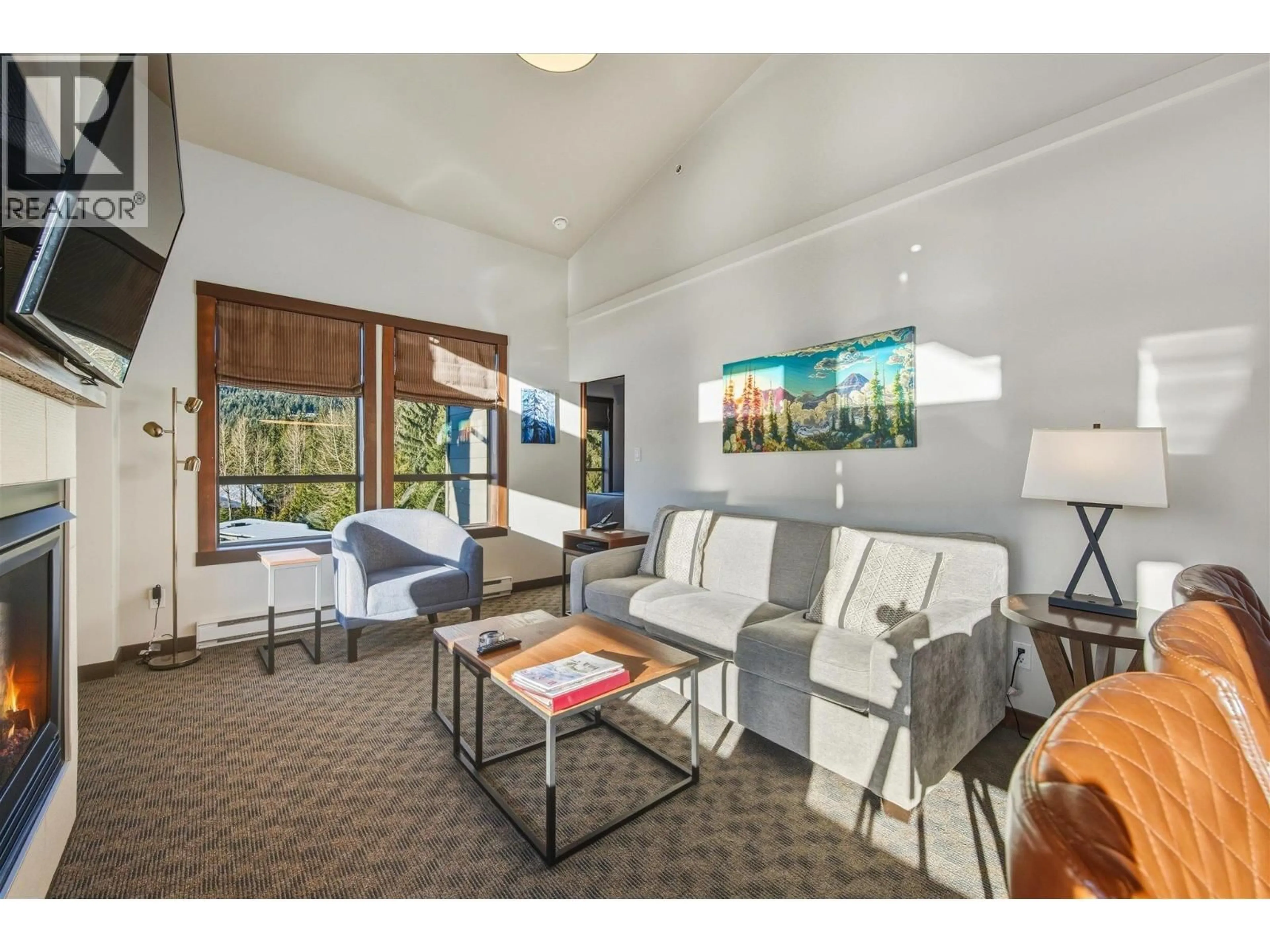 Living room with furniture, unknown for 308 D - 2020 LONDON LANE, Whistler British Columbia V0N1B2