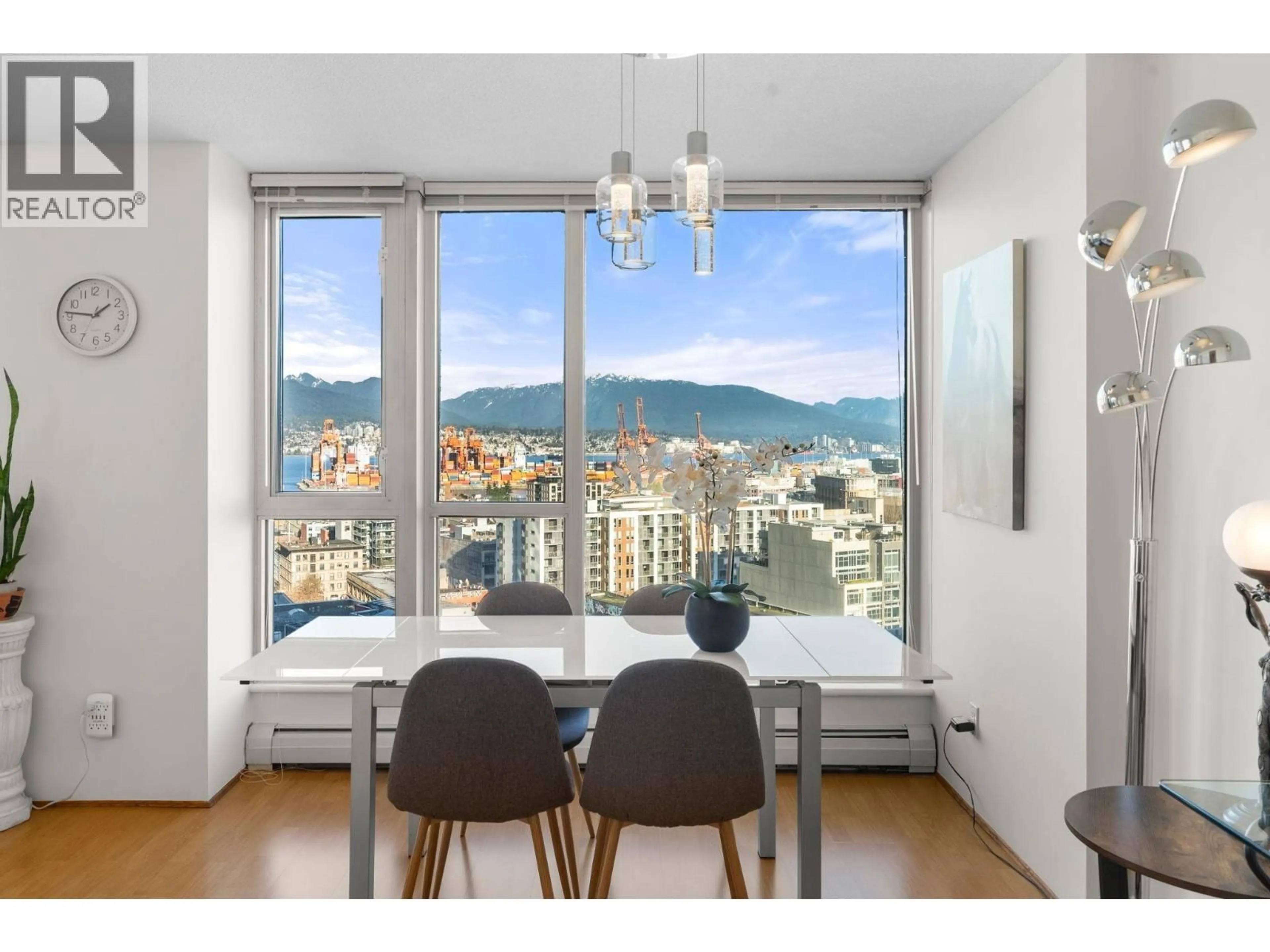 Dining room, wood/laminate floor for 1702 - 183 KEEFER PLACE, Vancouver British Columbia V6B6B9