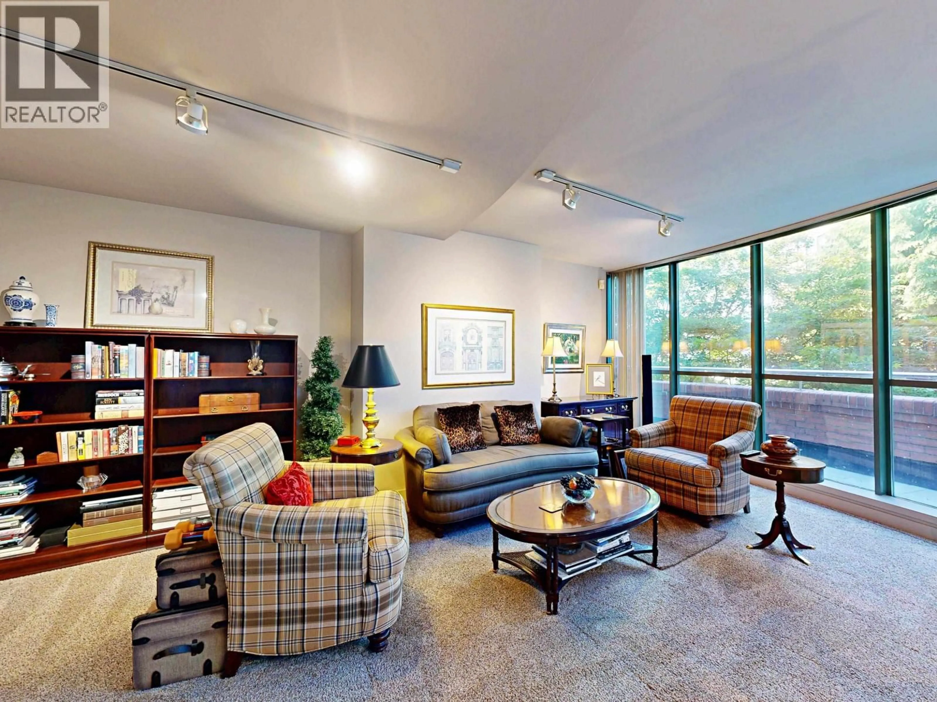 Living room with furniture, unknown for 301 - 1888 ALBERNI STREET, Vancouver British Columbia V6G1B3