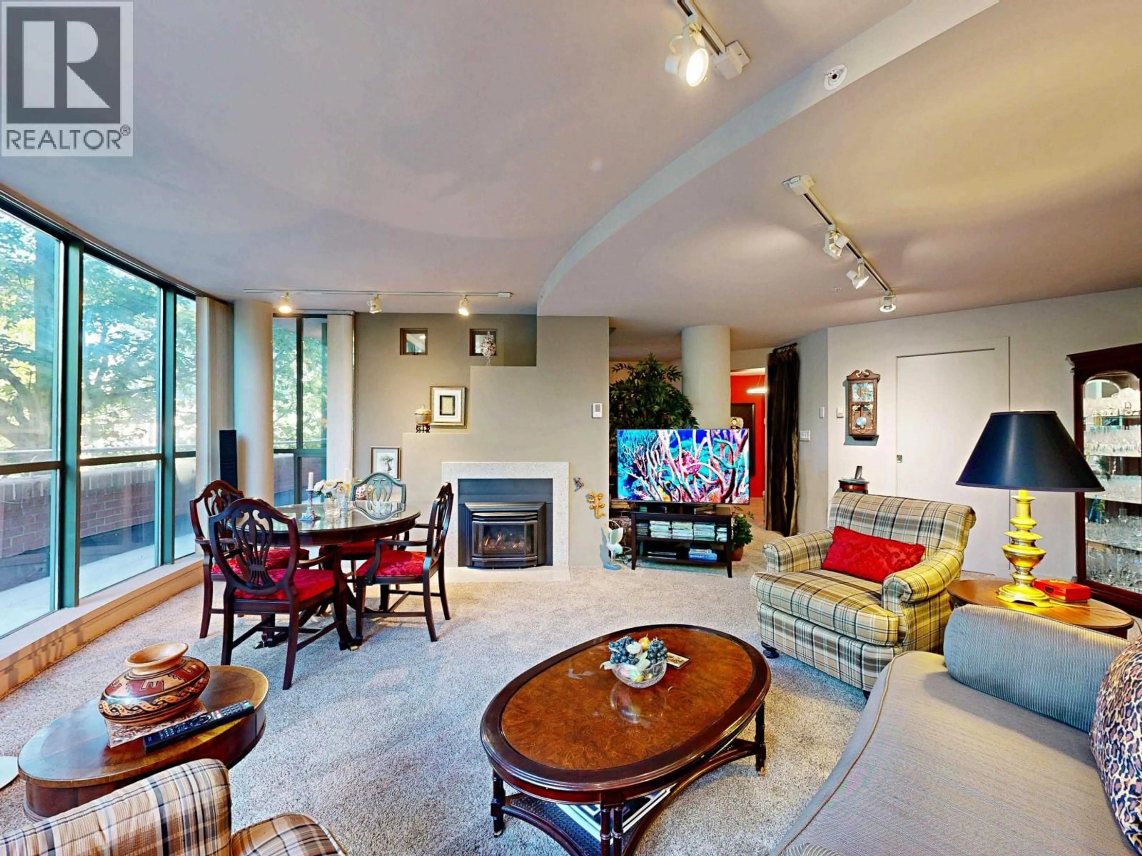 Living room with furniture, unknown for 301 - 1888 ALBERNI STREET, Vancouver British Columbia V6G1B3