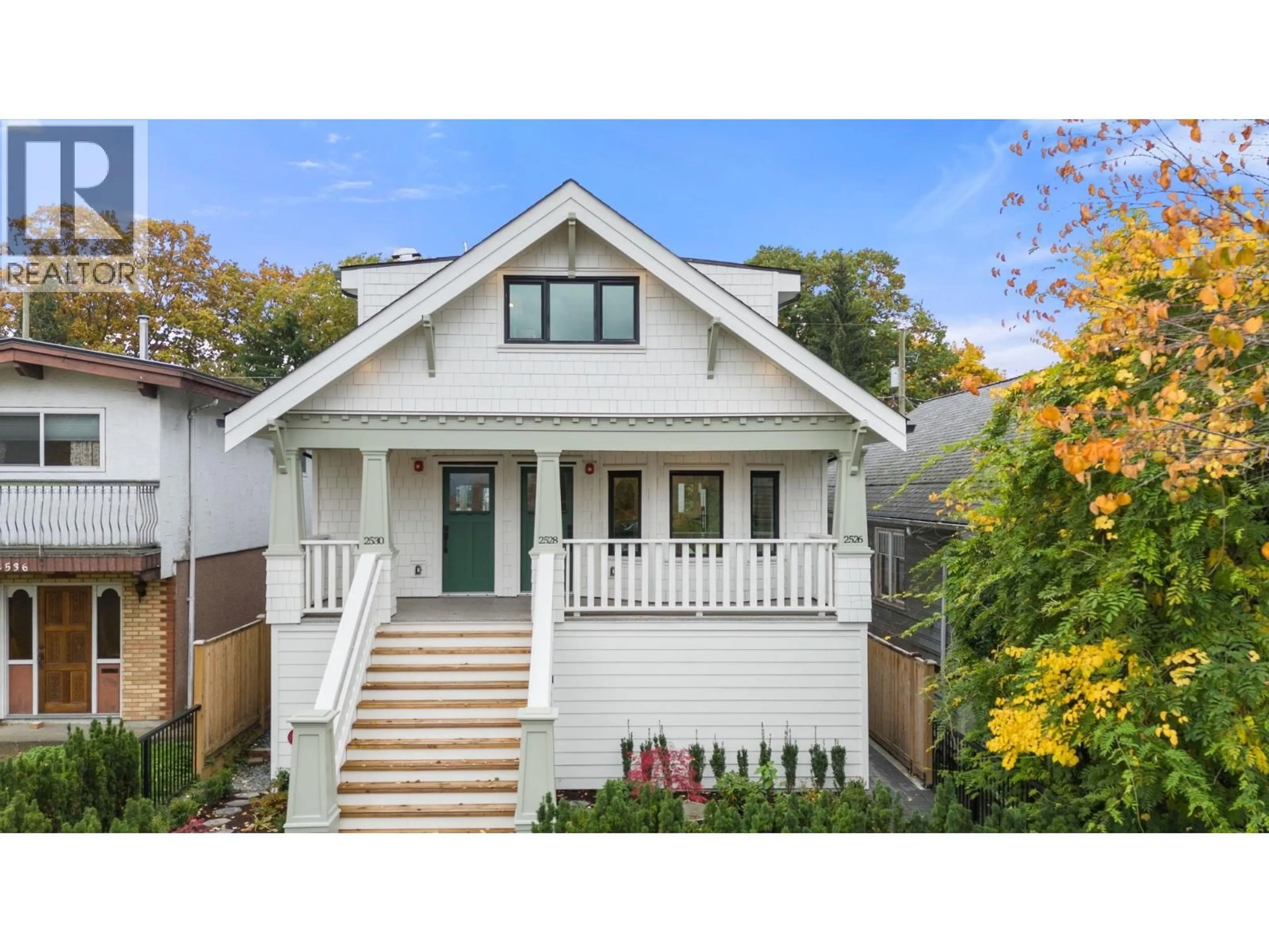 Home with vinyl exterior material, street for 2528 MCGILL STREET, Vancouver British Columbia V5K1H1