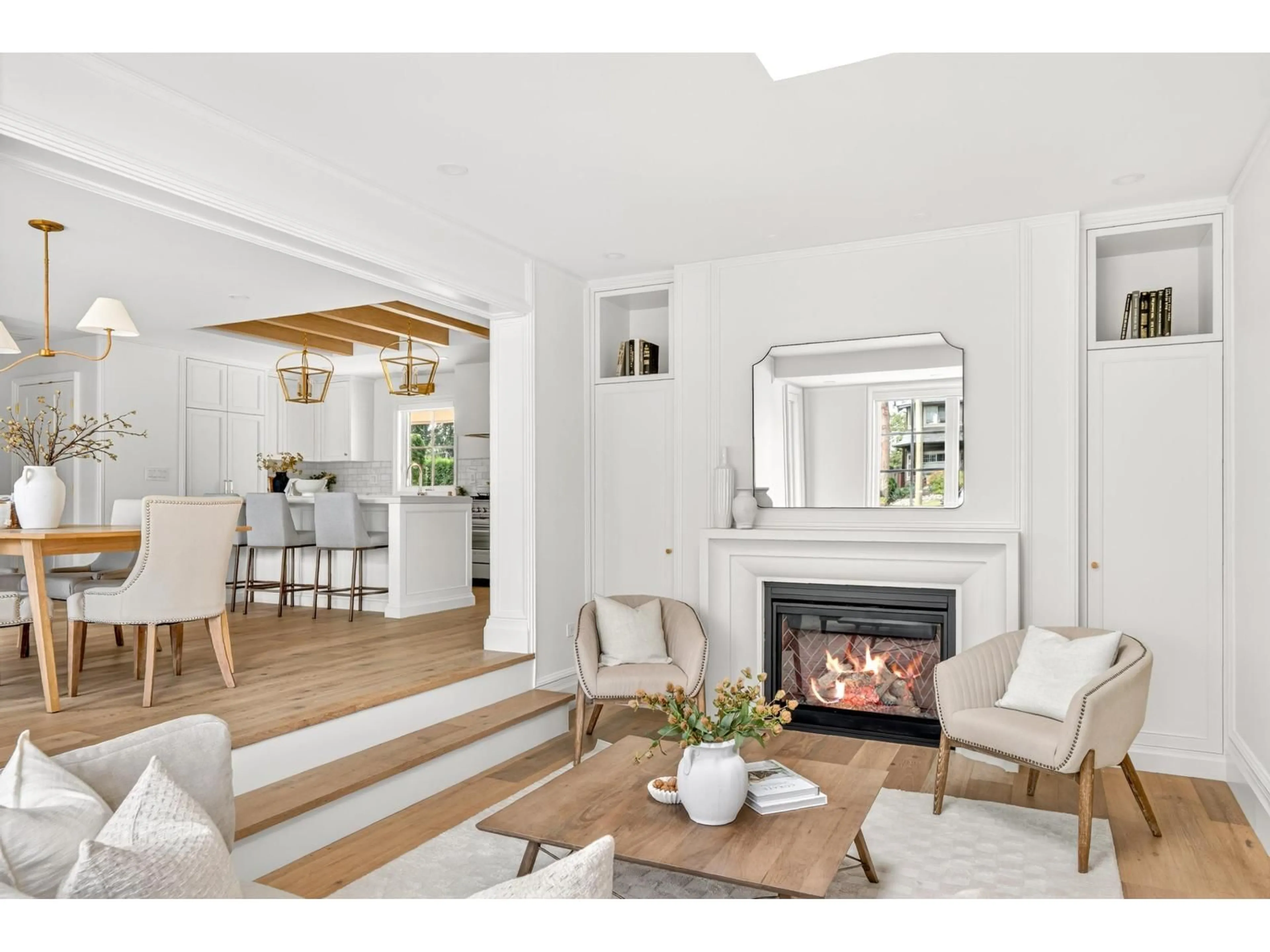 Living room with furniture, unknown for 8883 HUDSON BAY STREET, Langley British Columbia V1M2R6