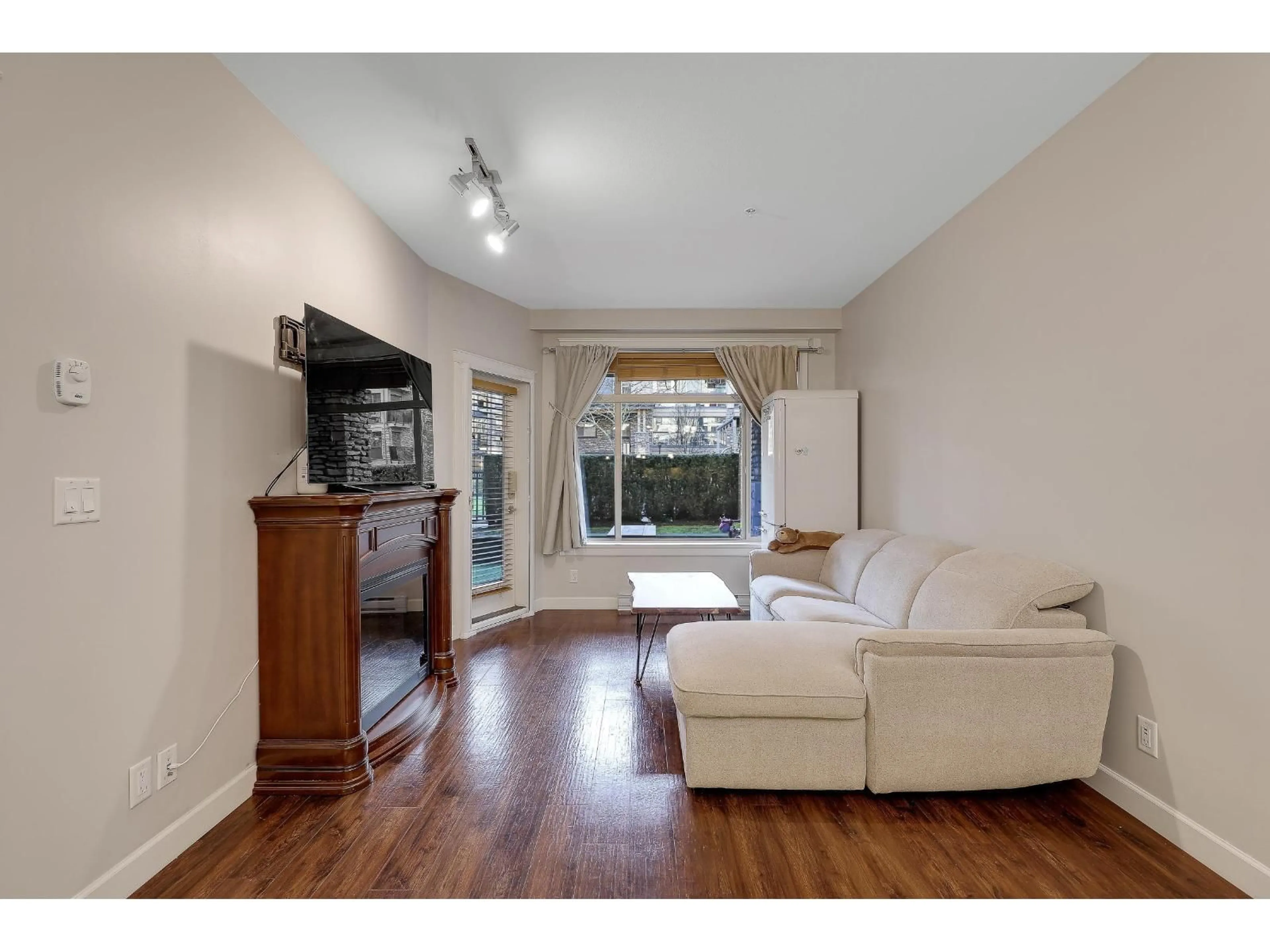 Living room with furniture, unknown for 155 - 8258 207A STREET, Langley British Columbia V2Y0N3