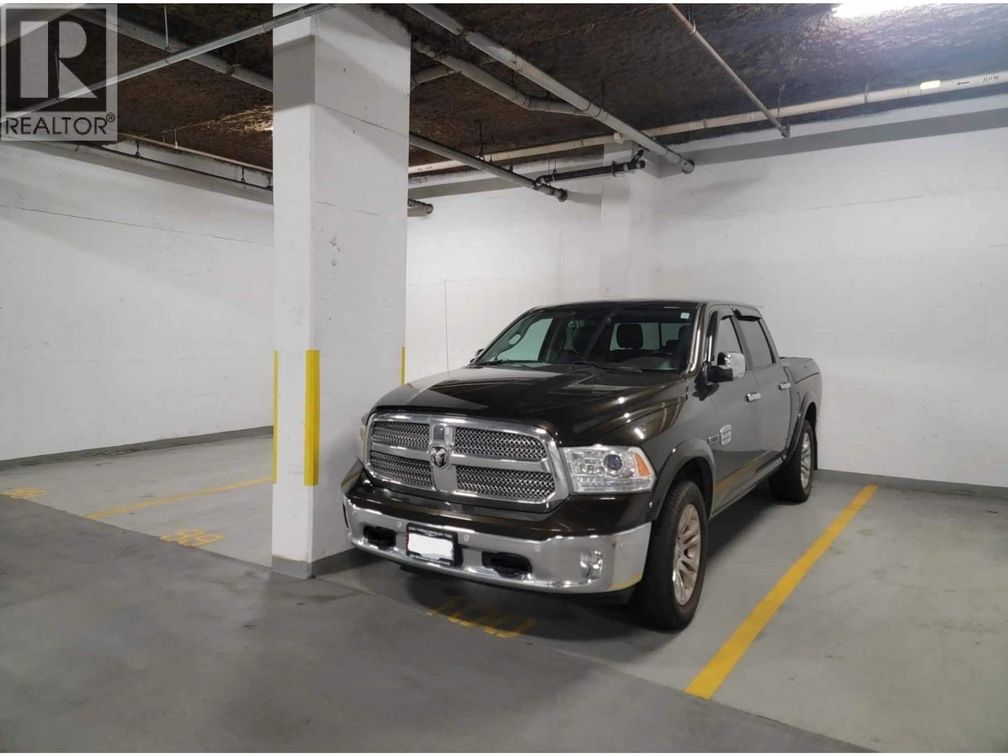 Parking for 100 - 1233 PACIFIC BOULEVARD, Vancouver British Columbia V6Z2R6