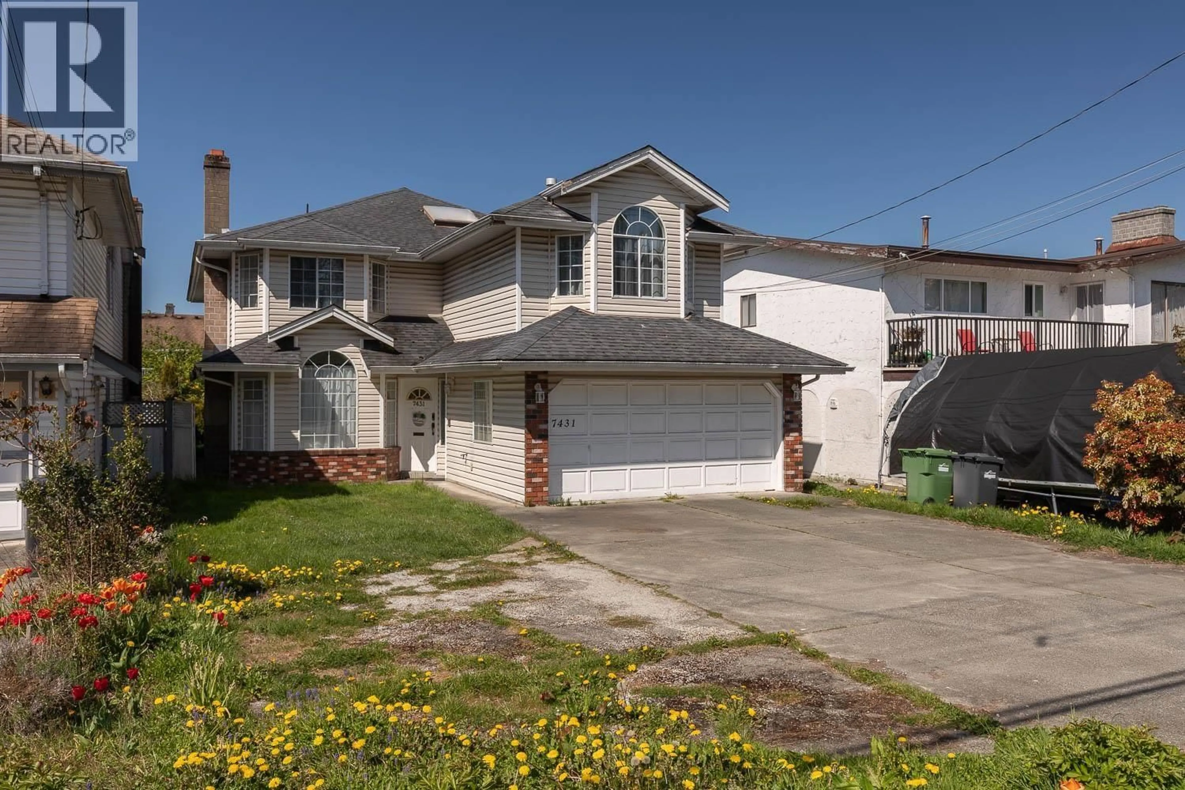 Home with vinyl exterior material, street for 7431 NO. 2 ROAD, Richmond British Columbia V7C3L7