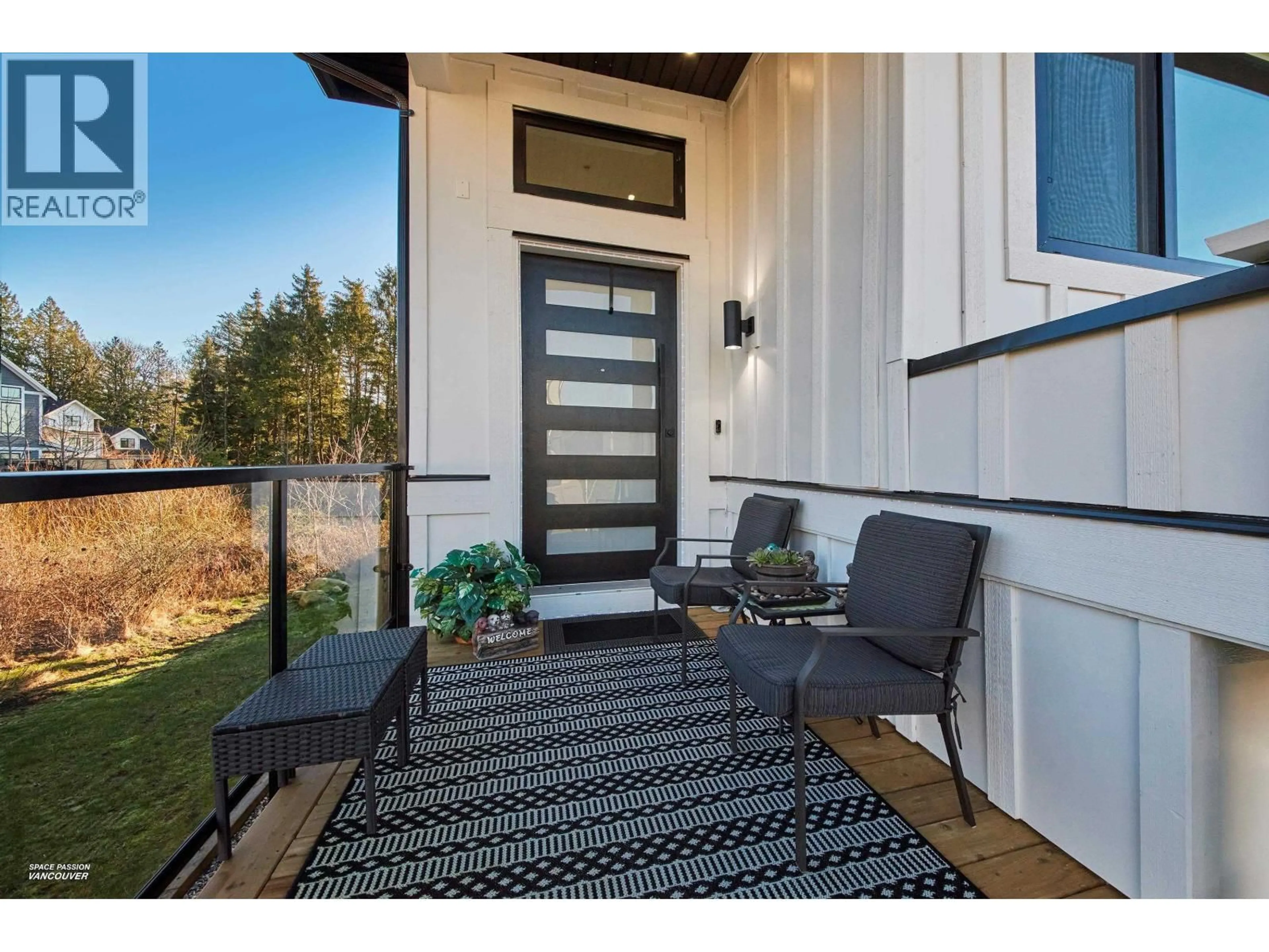 Indoor entryway for 23262 137 AVENUE, Maple Ridge British Columbia V4R0H1