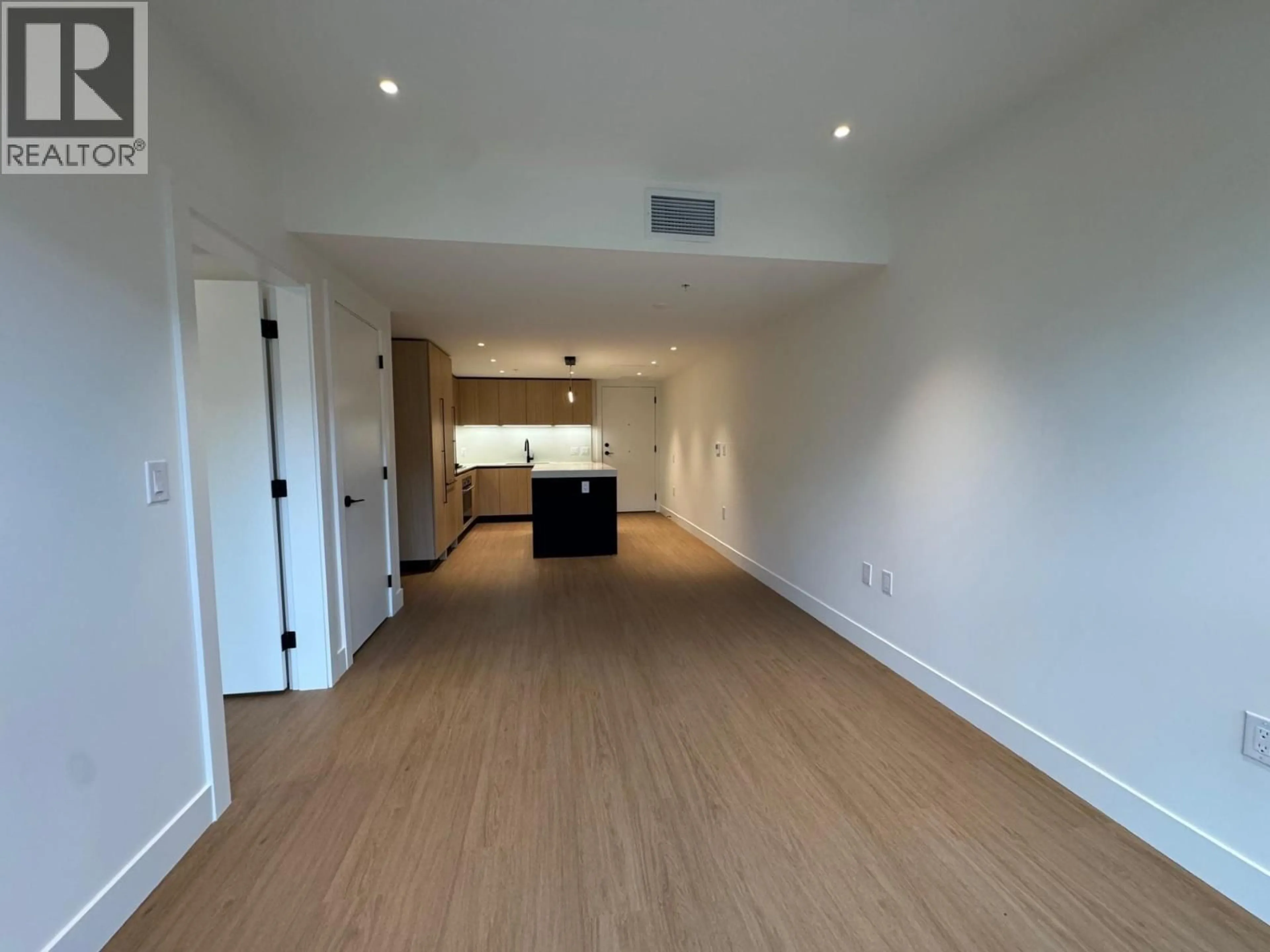 A pic of a room for 113 - 2235 BROADWAY, Vancouver British Columbia V5N0J5