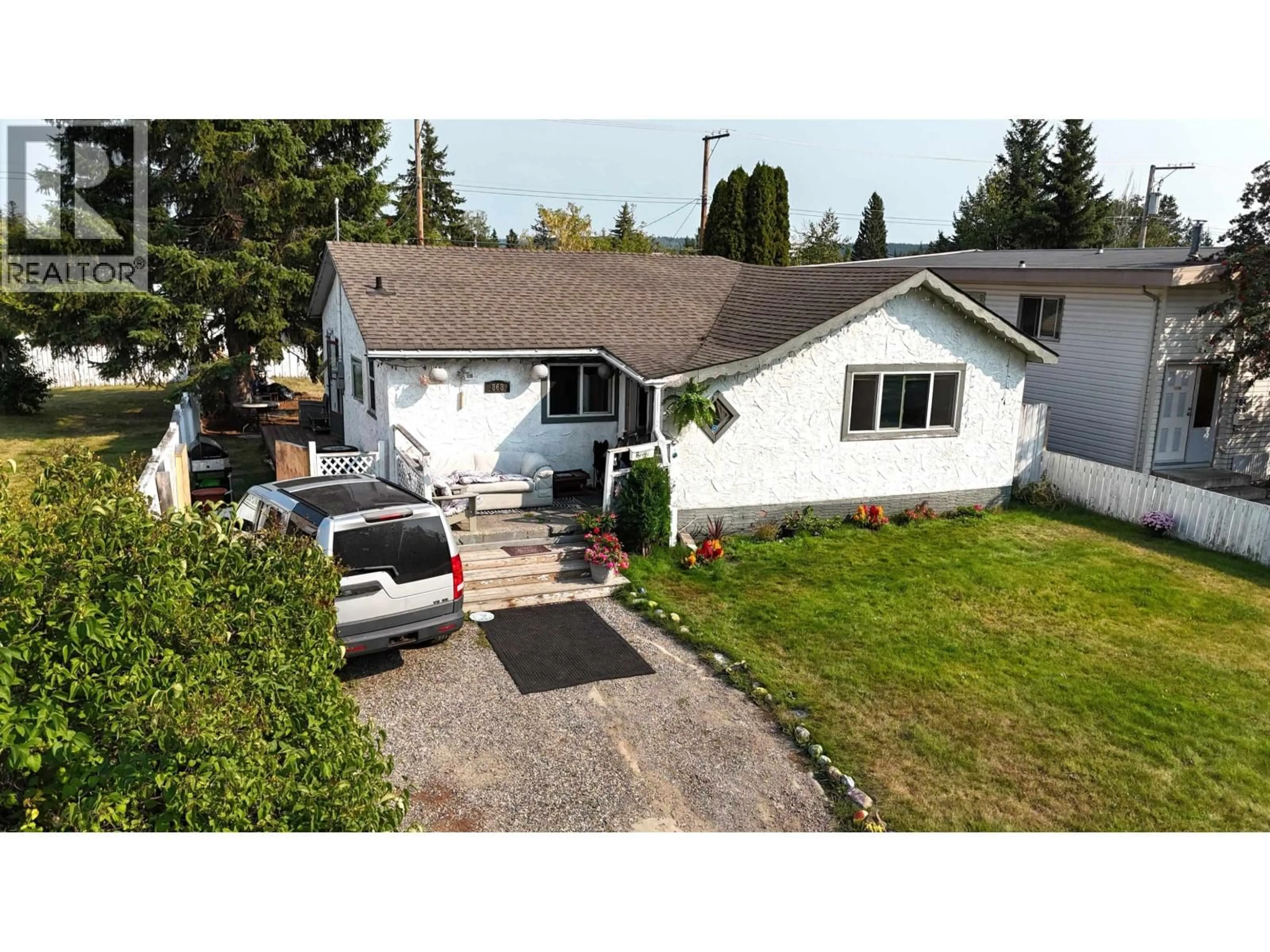 A pic from outside/outdoor area/front of a property/back of a property/a pic from drone, street for 868 FREEMAN STREET, Prince George British Columbia V2M2R5