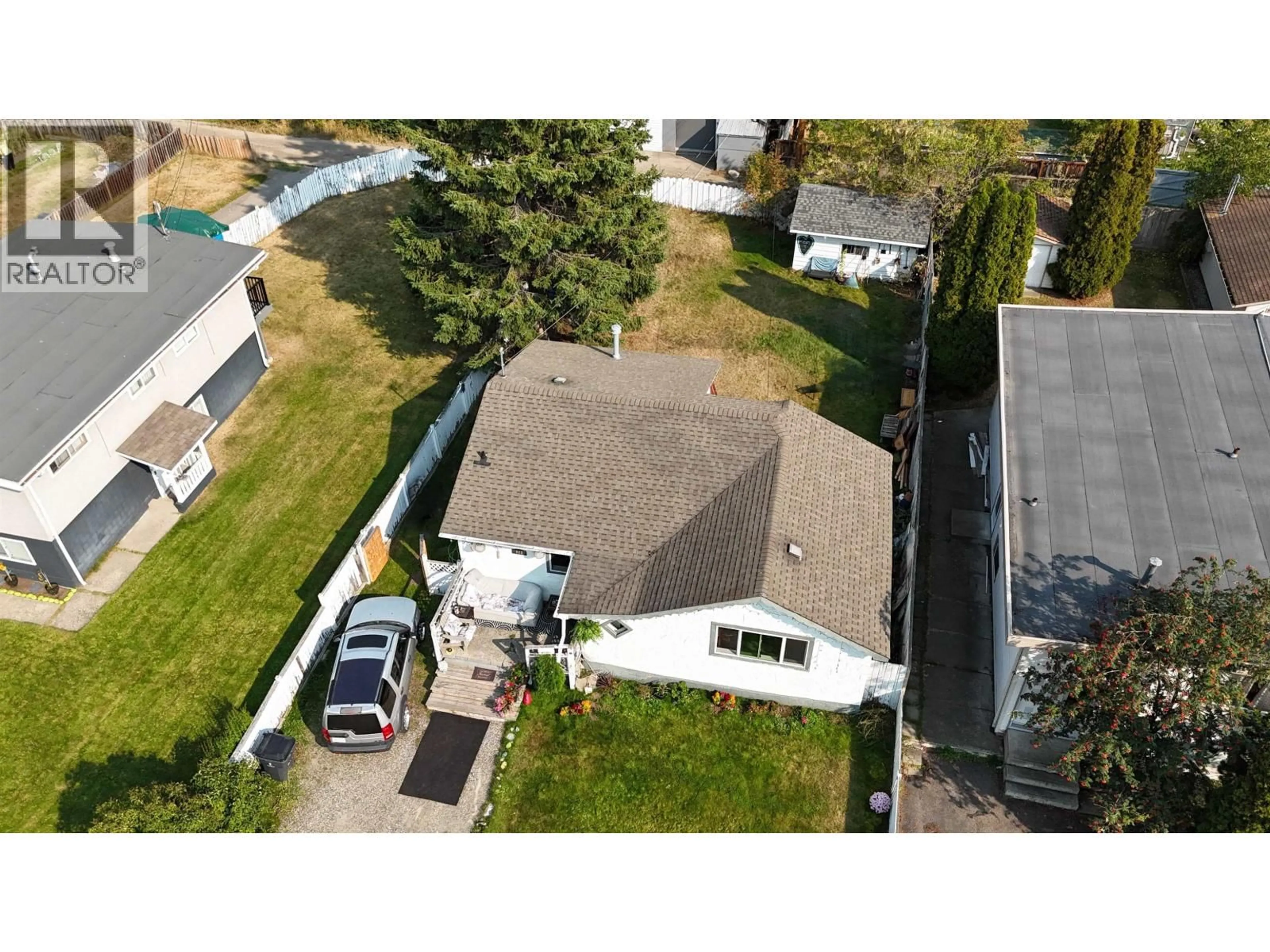 A pic from outside/outdoor area/front of a property/back of a property/a pic from drone, street for 868 FREEMAN STREET, Prince George British Columbia V2M2R5