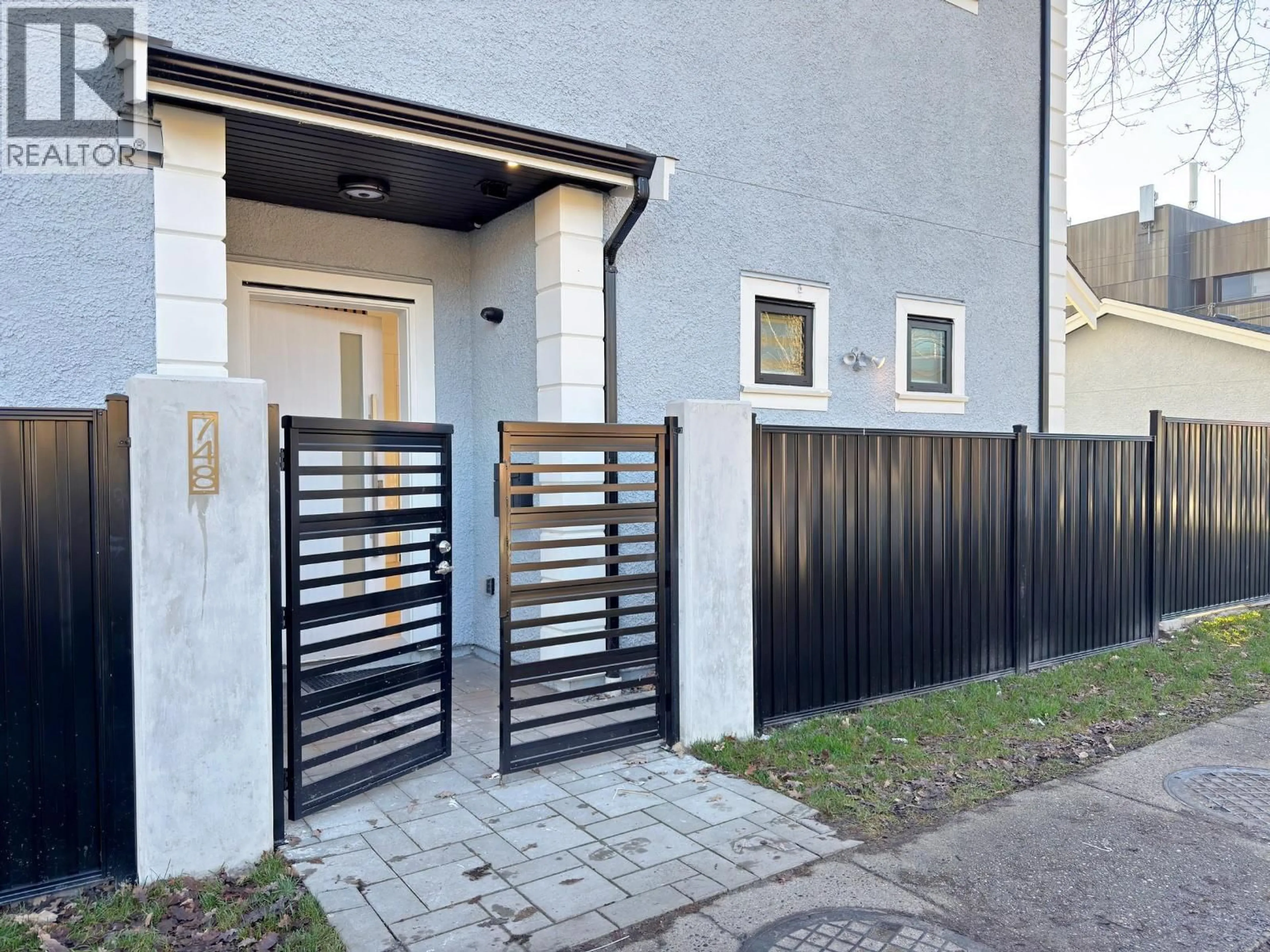 Unknown for 748 47TH AVENUE, Vancouver British Columbia V5W3C4