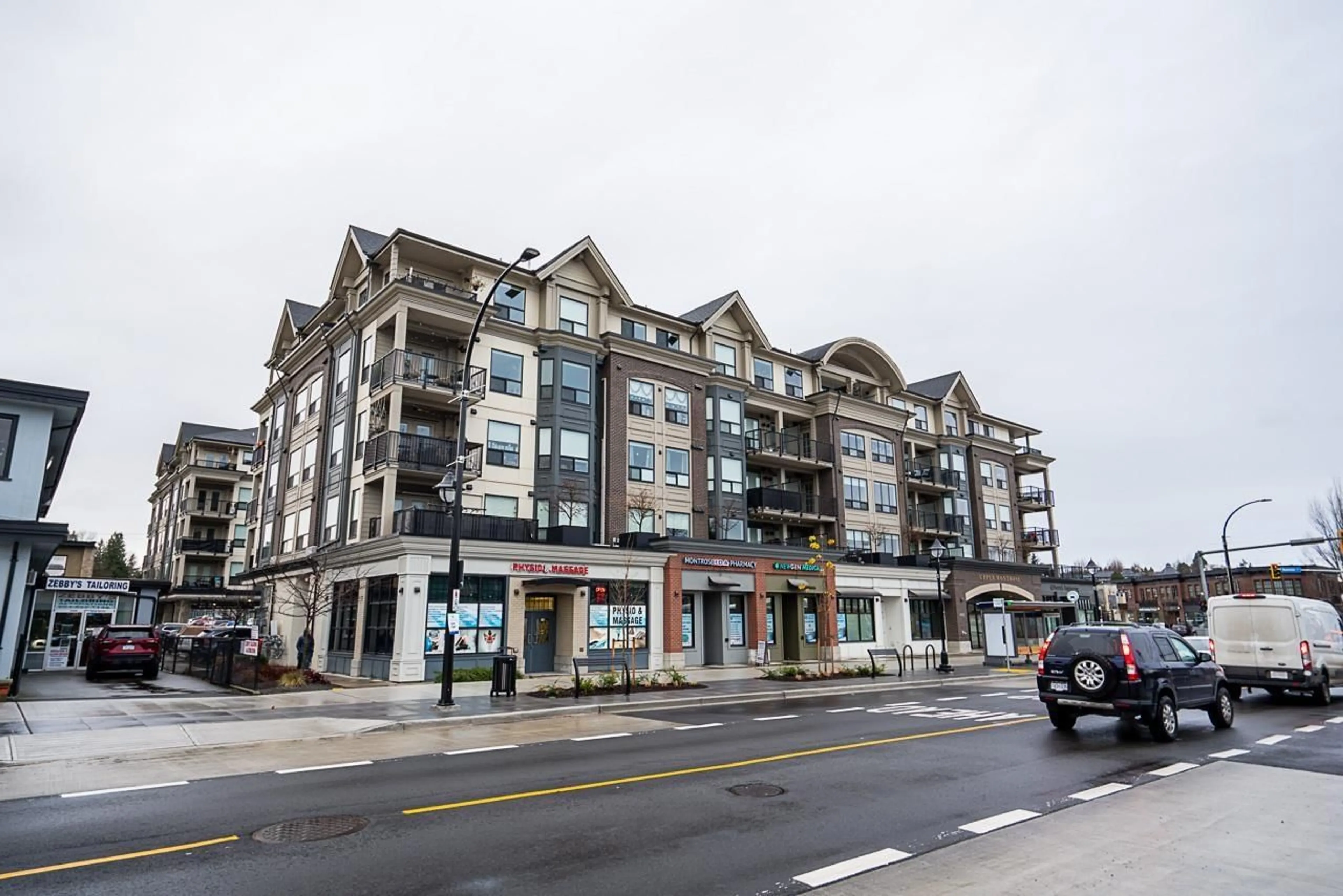 Unknown for 301 - 2493 MONTROSE AVENUE, Abbotsford British Columbia V2S3T2