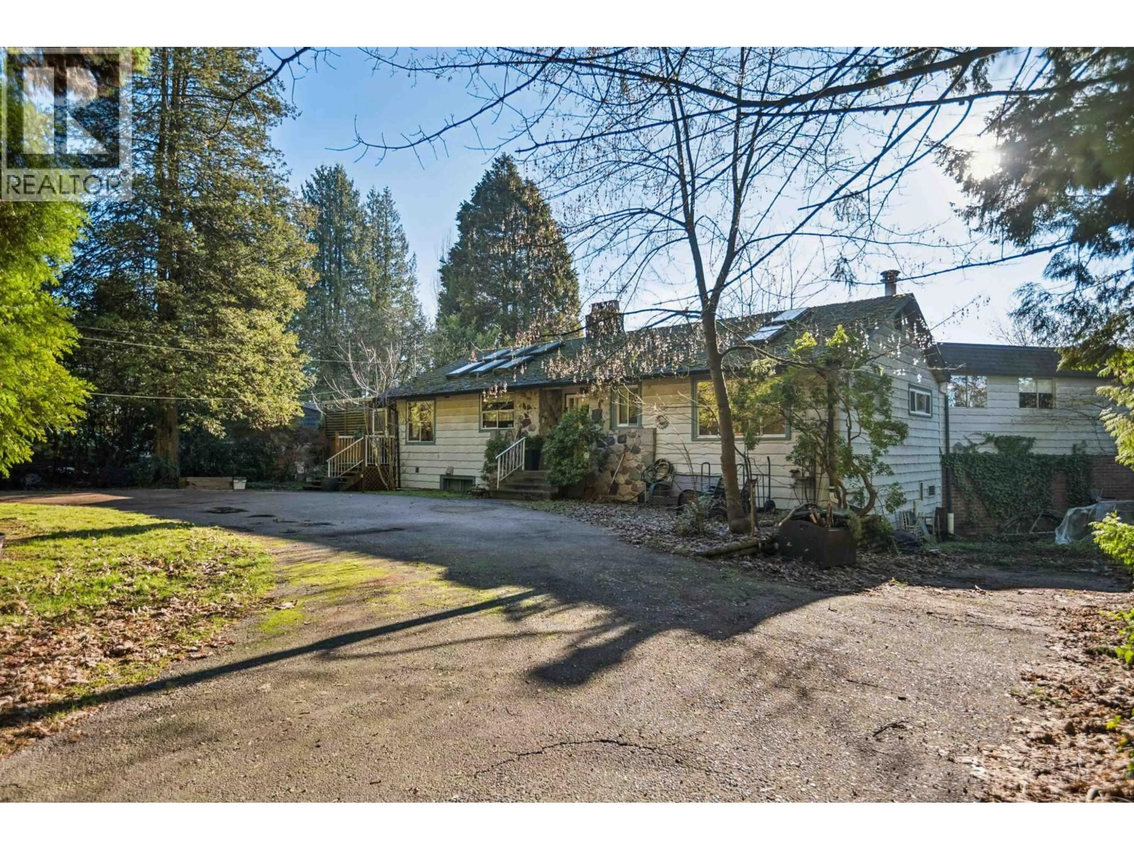 A pic from outside/outdoor area/front of a property/back of a property/a pic from drone, street for 840 AUSTIN AVENUE, Coquitlam British Columbia V3K3N3