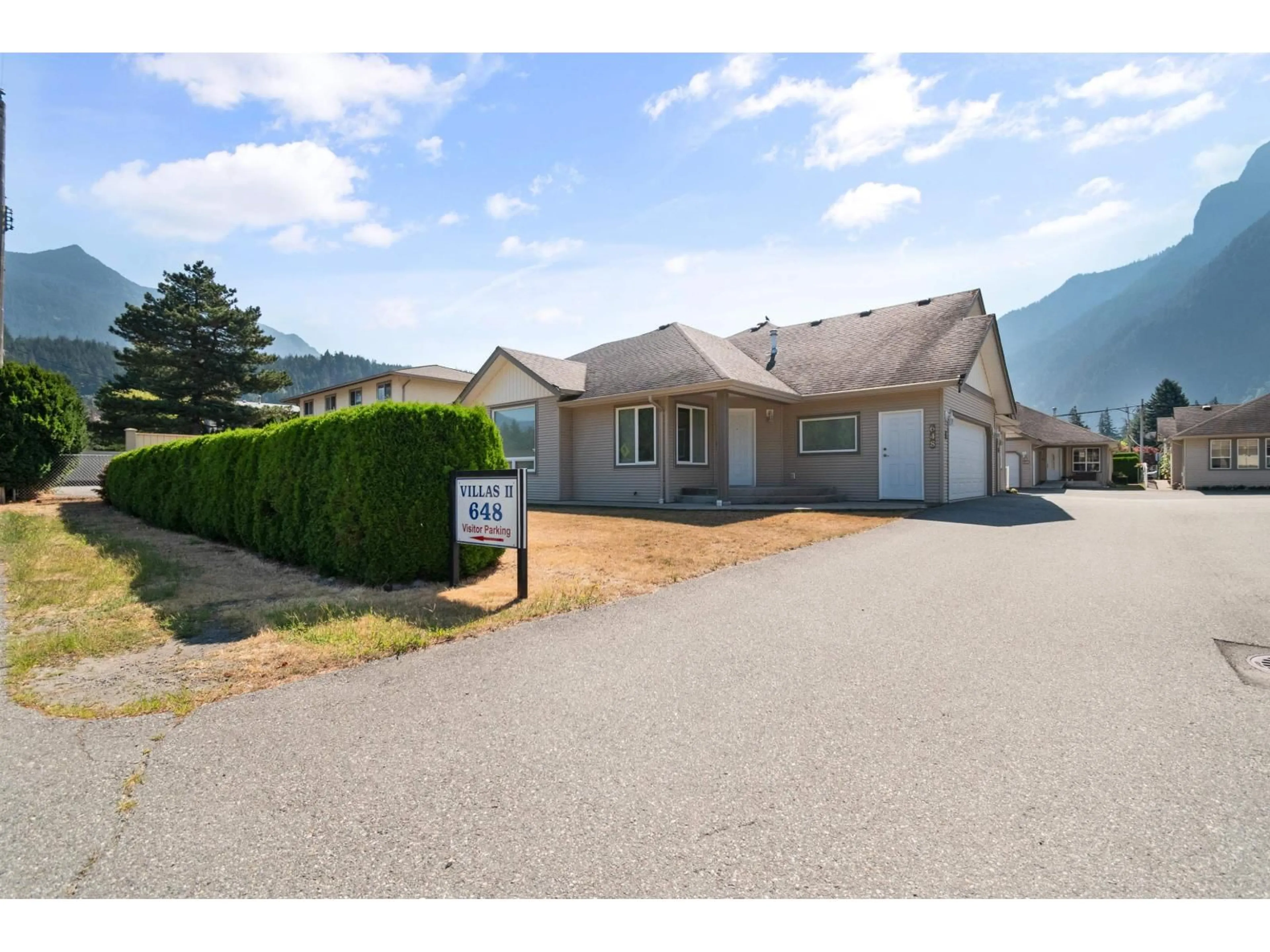 A pic from outside/outdoor area/front of a property/back of a property/a pic from drone, mountain view for 3 - 648 COQUIHALLA STREET, Hope British Columbia V0X1L0